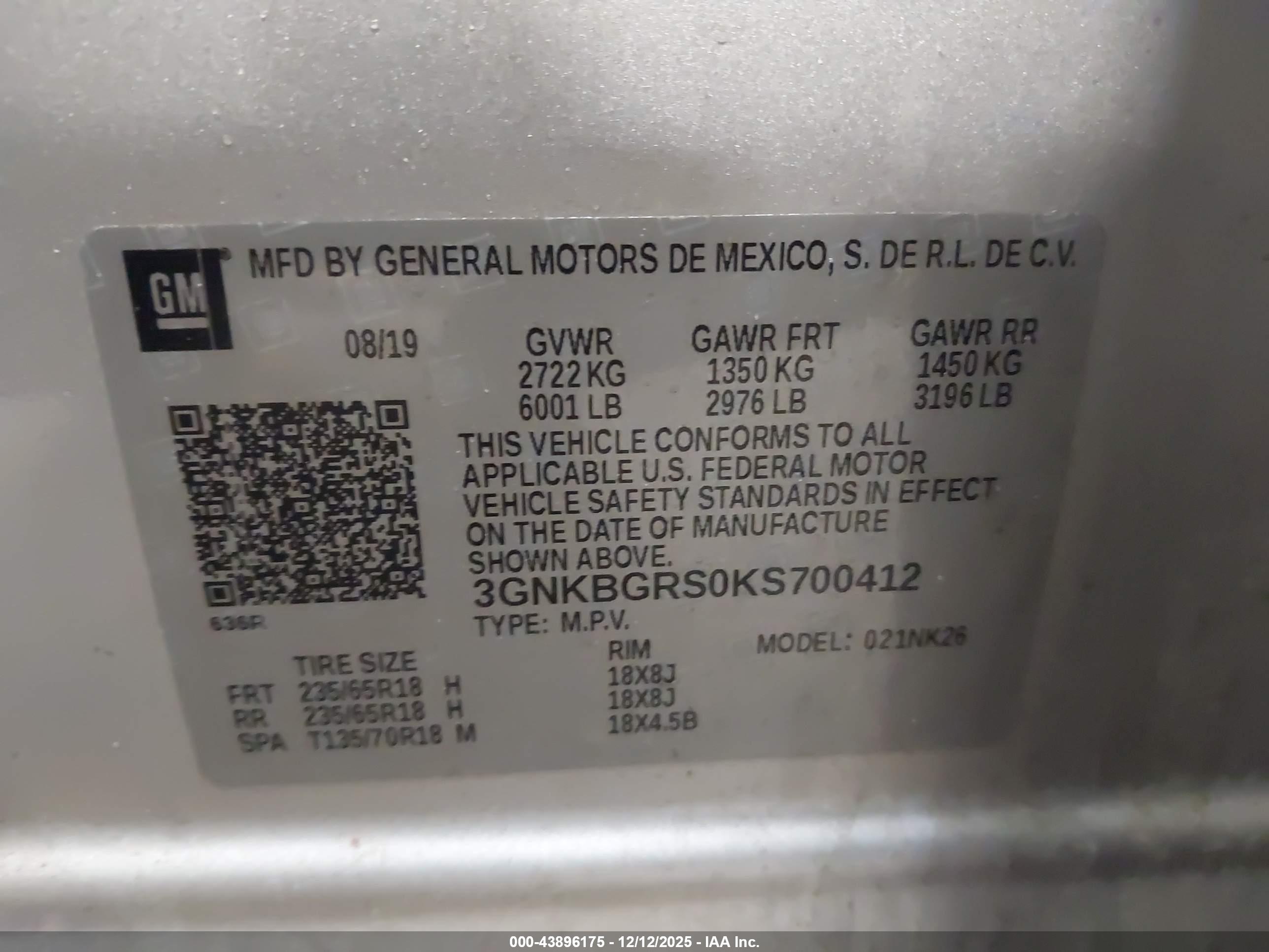 CHEVROLET BLAZER image 9