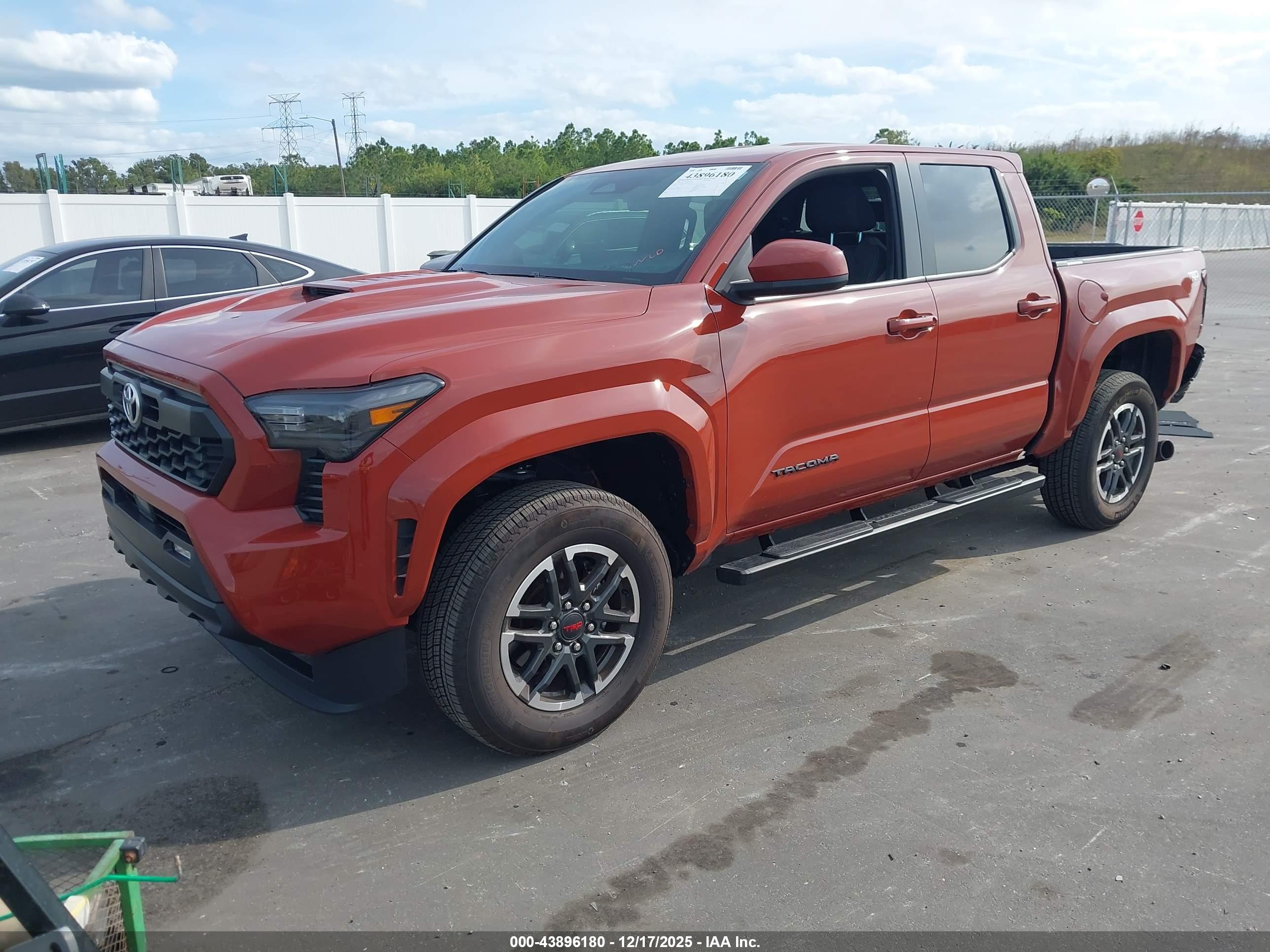 TOYOTA TACOMA image 2