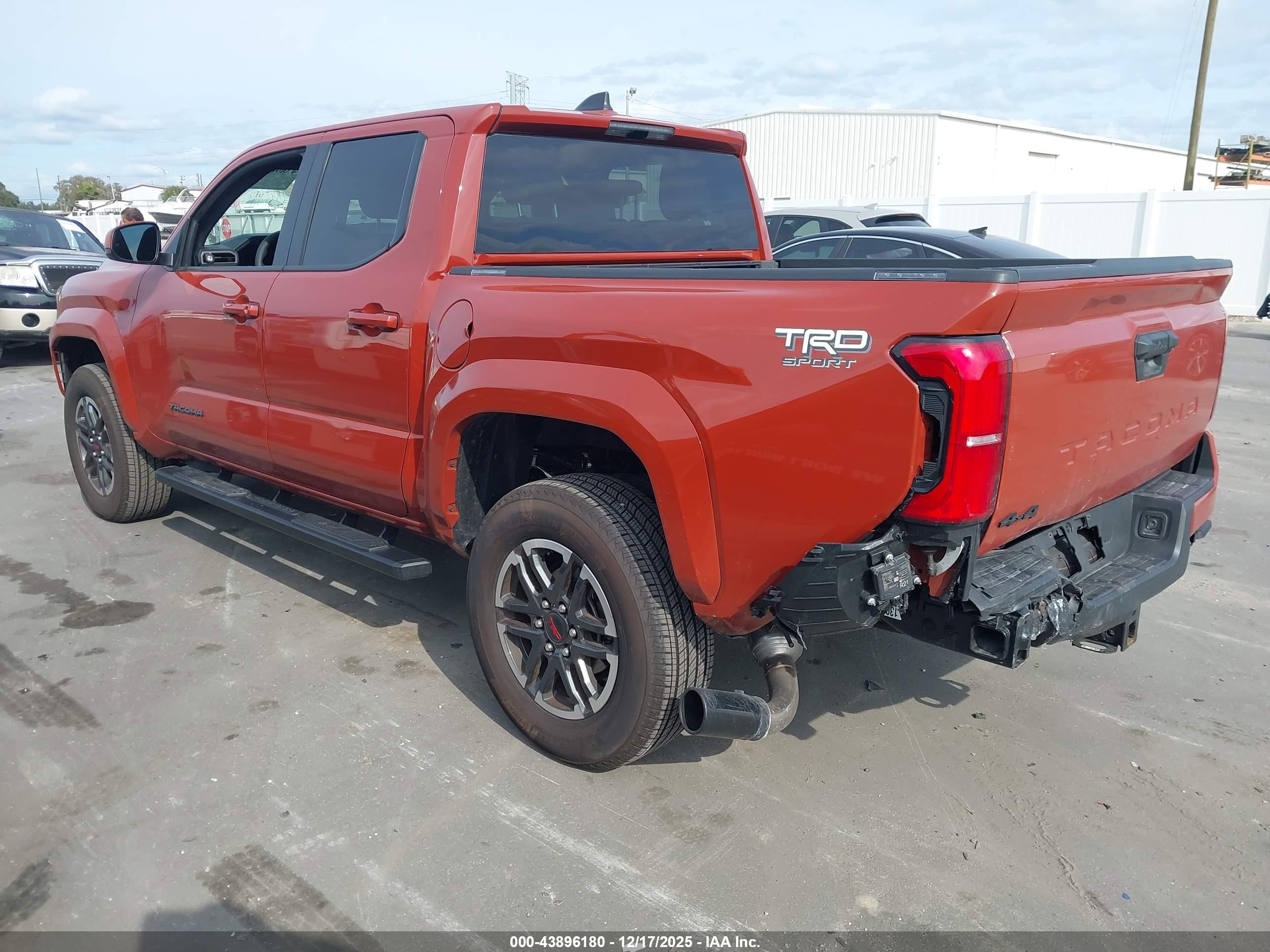 TOYOTA TACOMA image 3