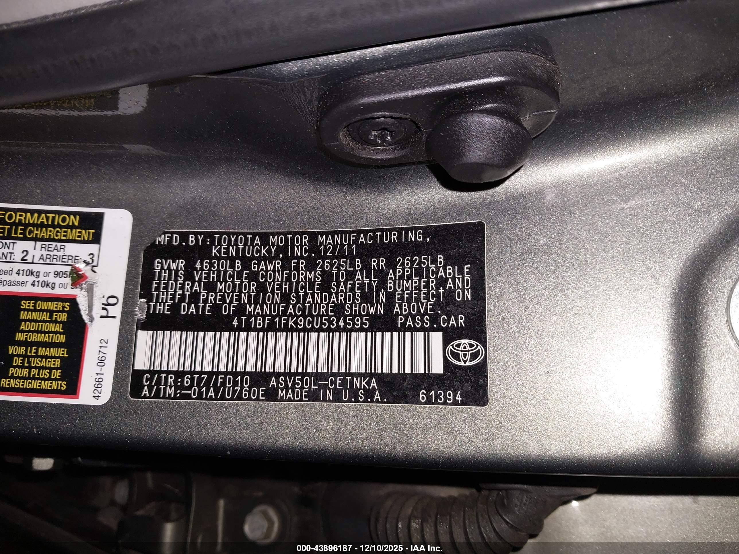 TOYOTA CAMRY image 9