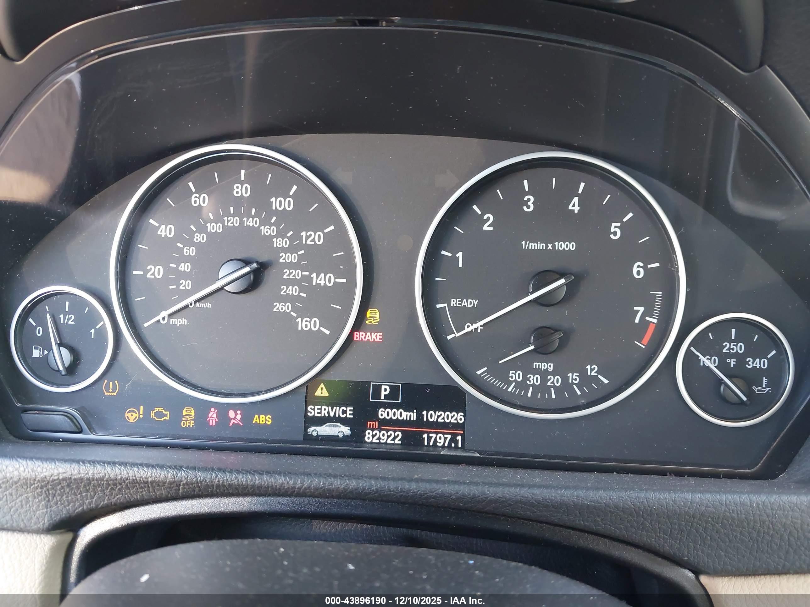 BMW 320I image 7