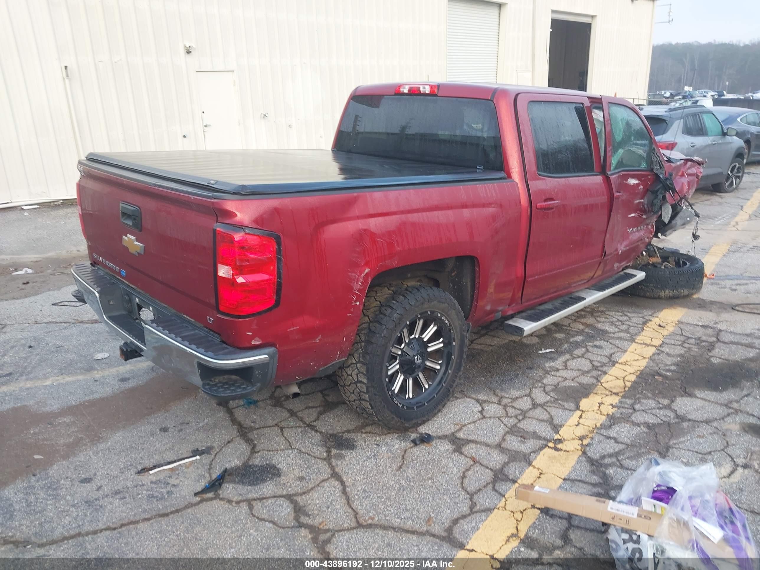 CHEVROLET SILVERADO image 4