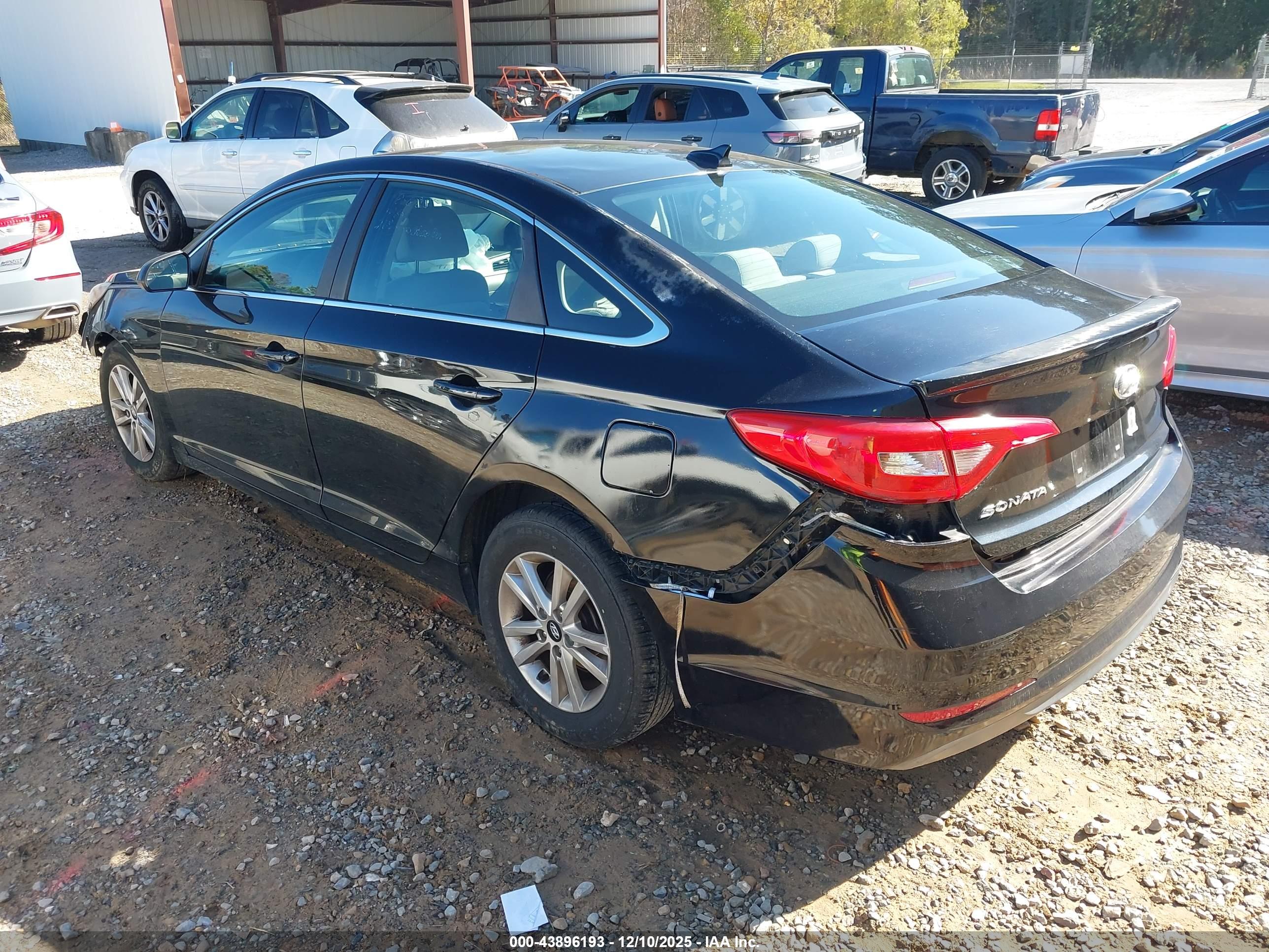 HYUNDAI SONATA image 3