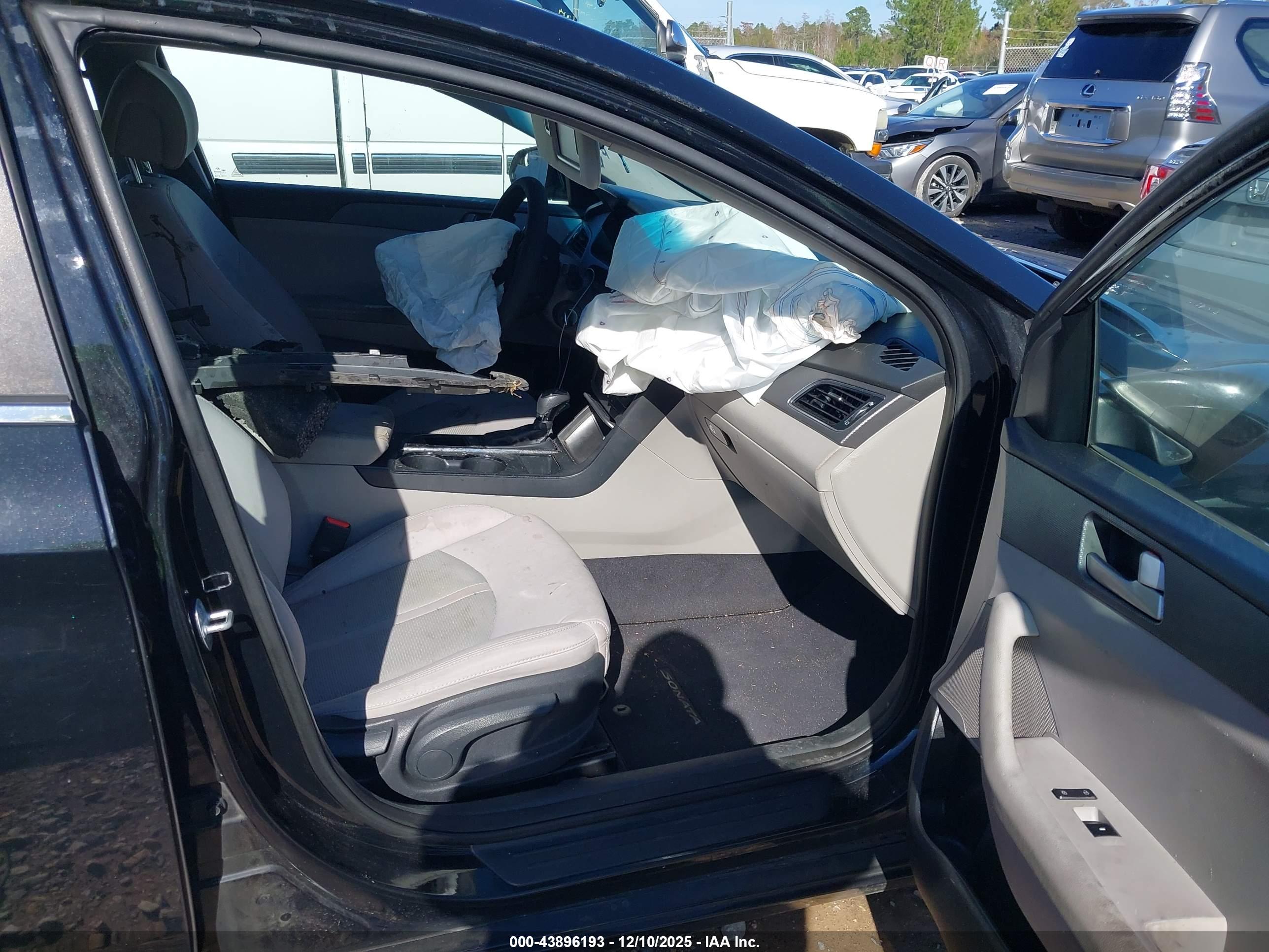 HYUNDAI SONATA image 5