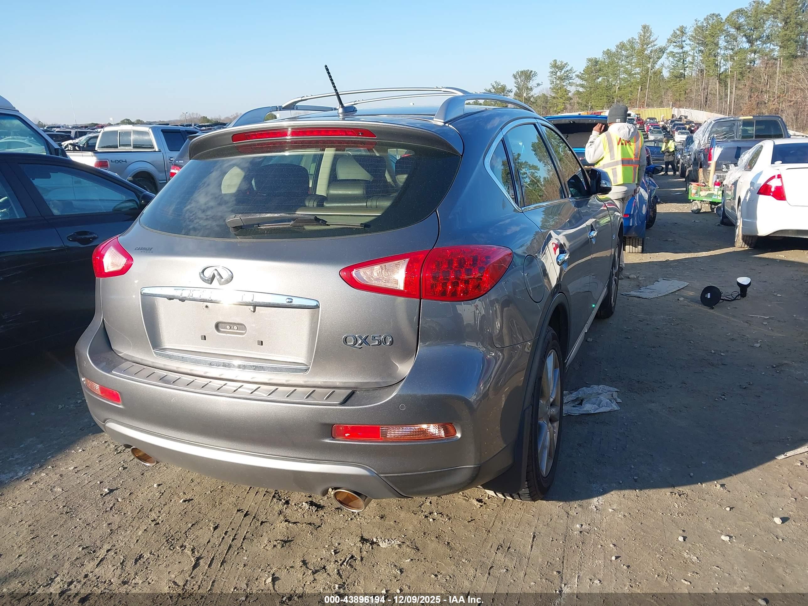 INFINITI QX50 image 4