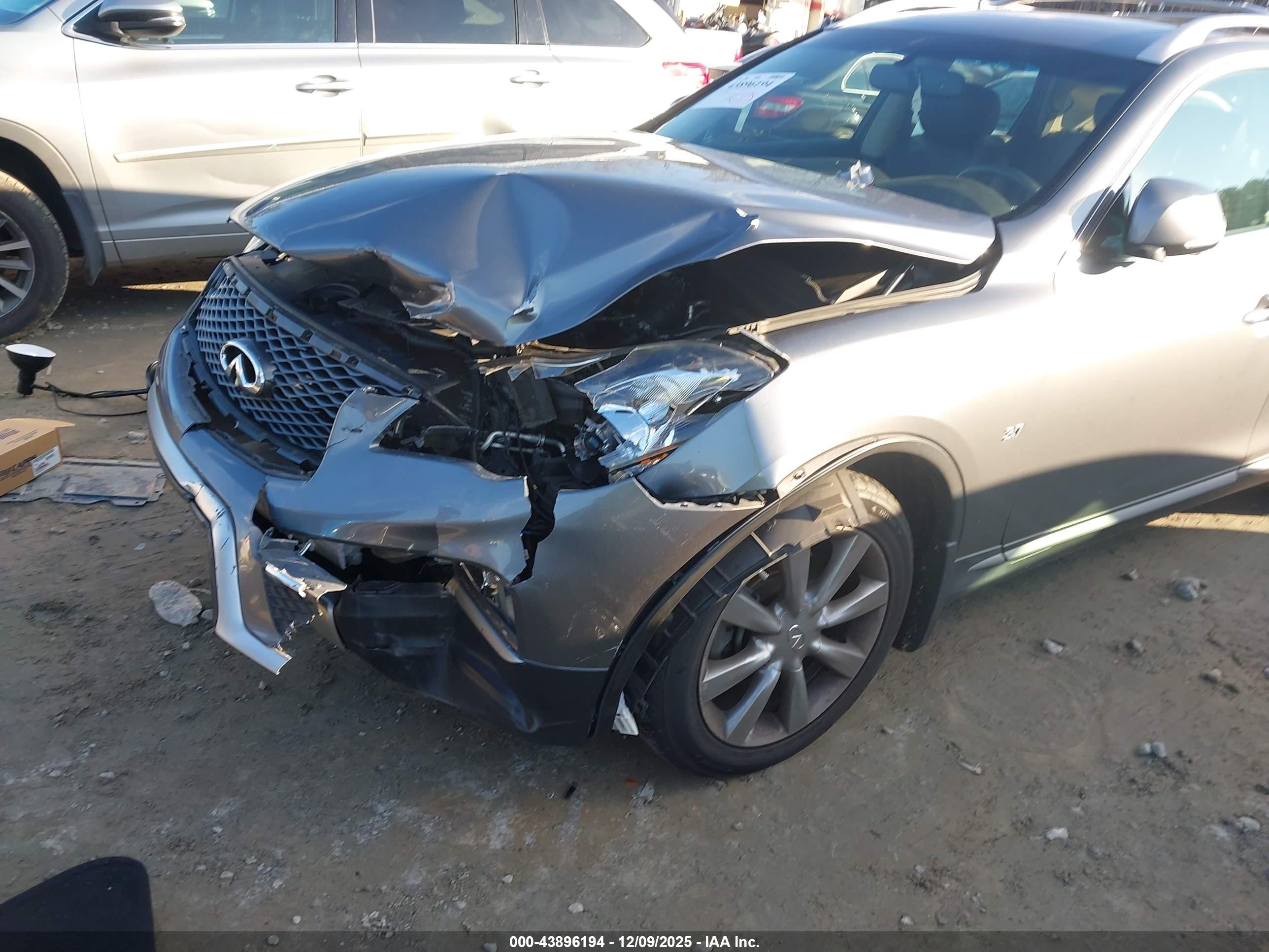 INFINITI QX50 image 6