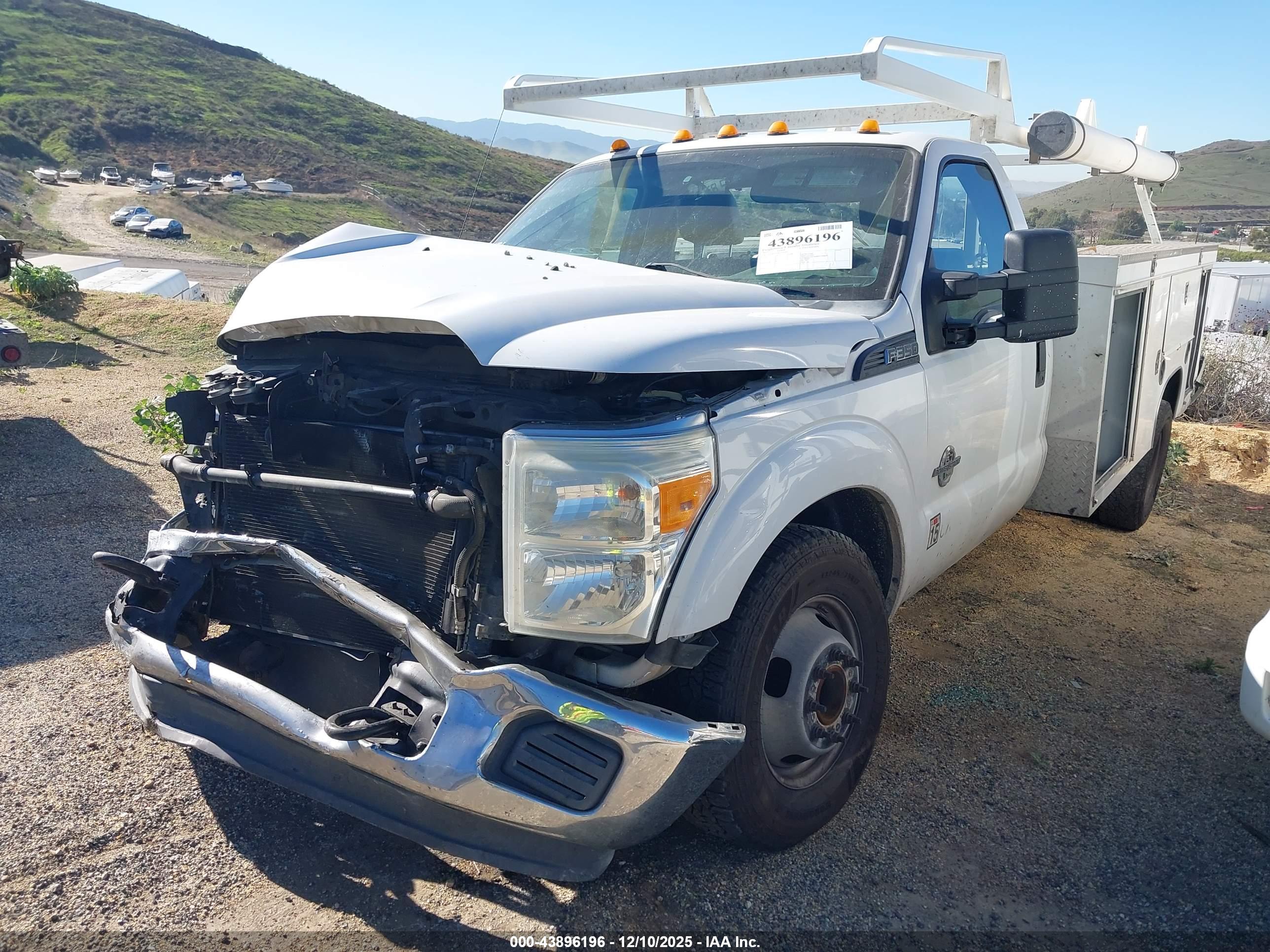 FORD F-350 image 2