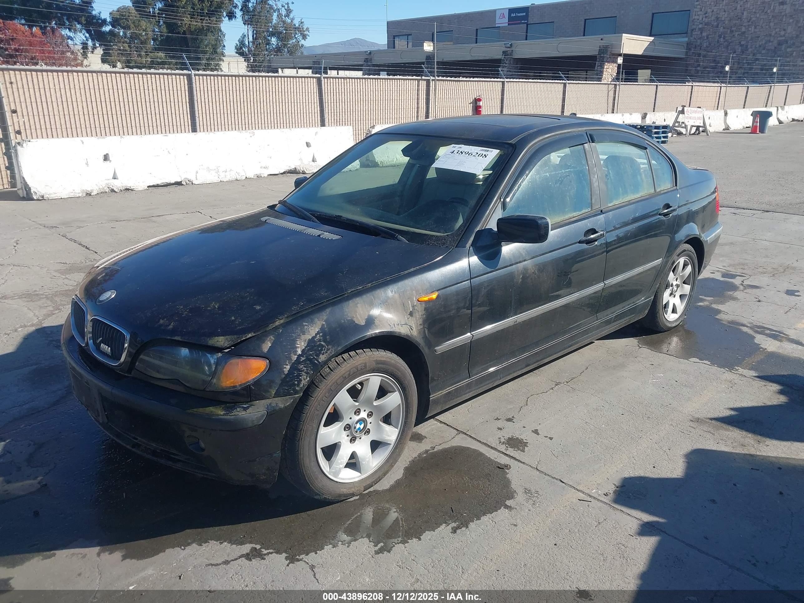 BMW 325I image 2