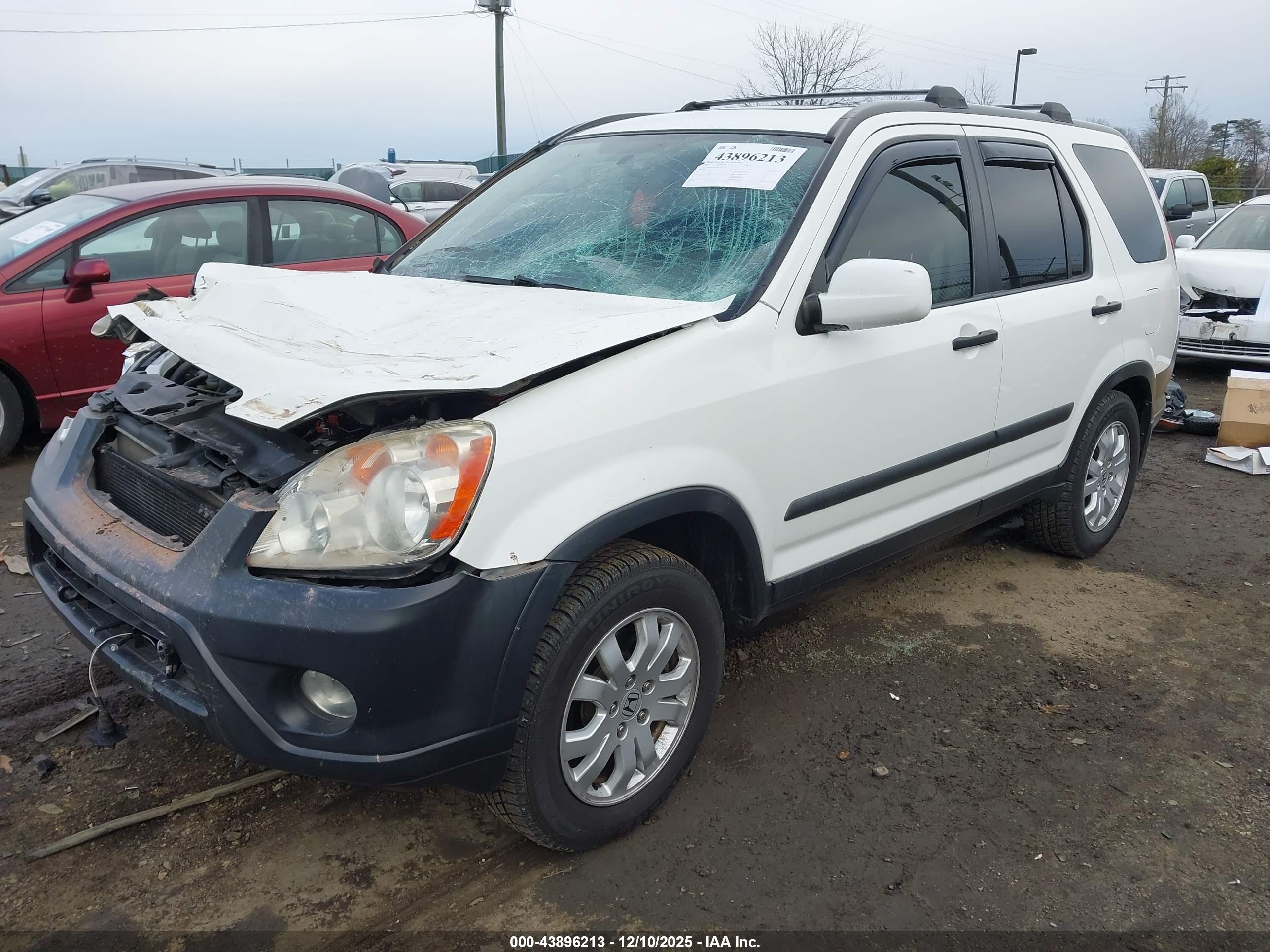HONDA CR-V image 2