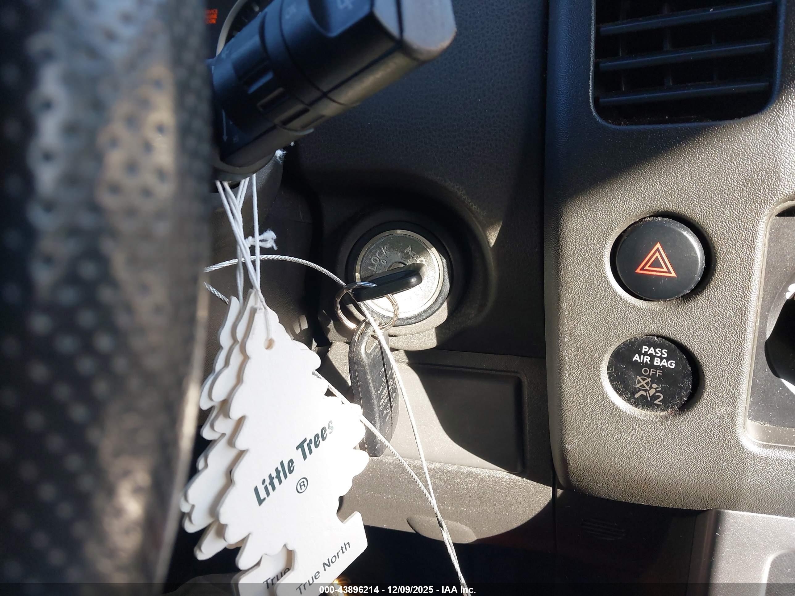 NISSAN PATHFINDER image 11