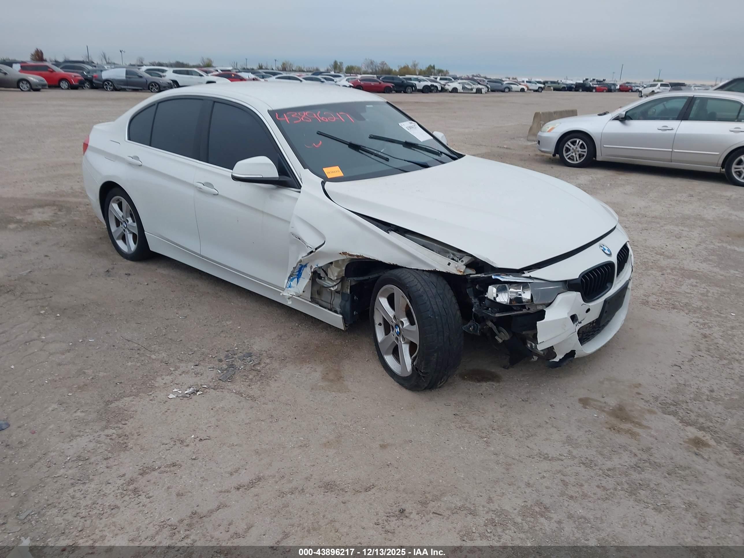 BMW 330I image 6
