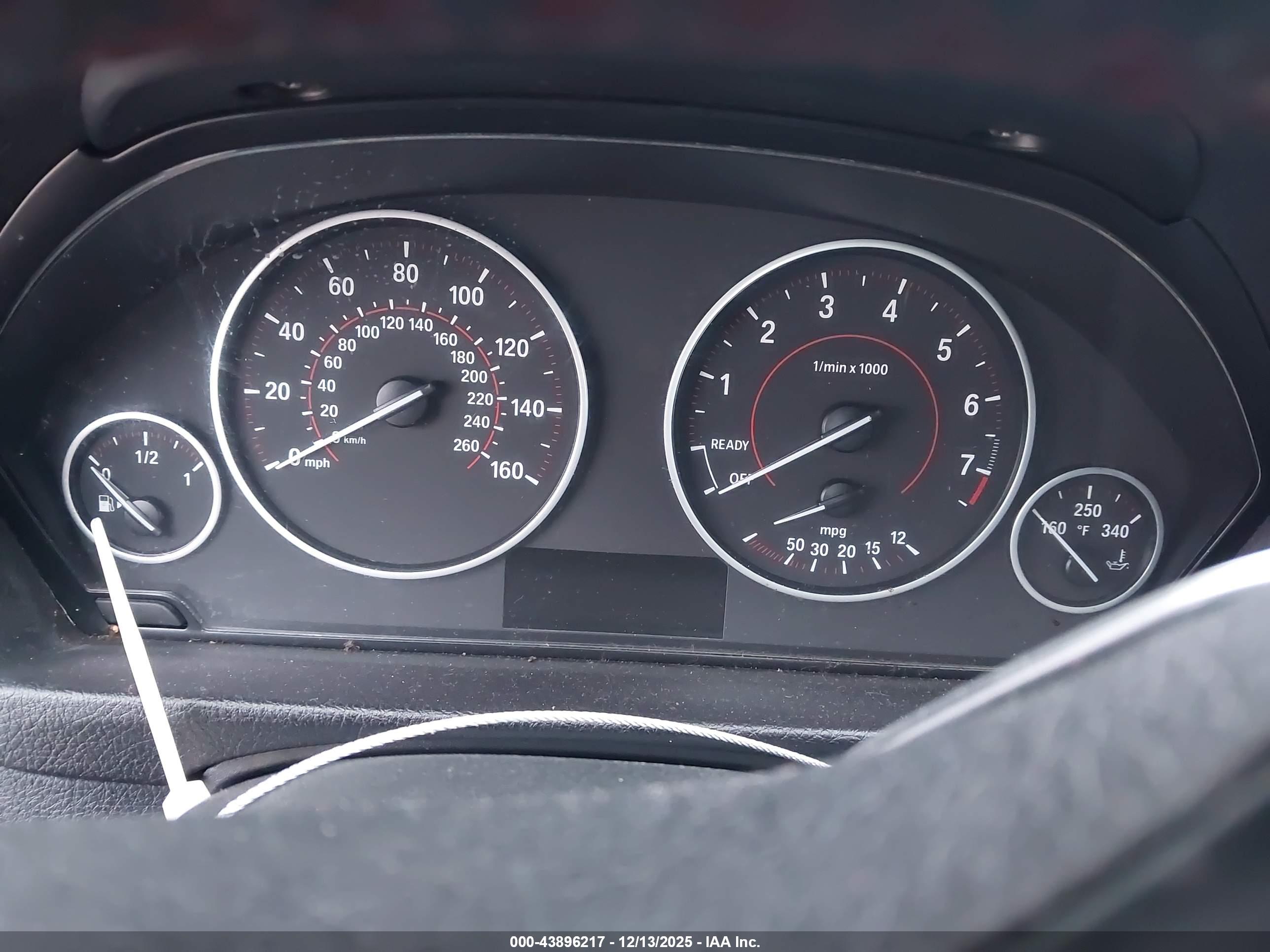 BMW 330I image 7