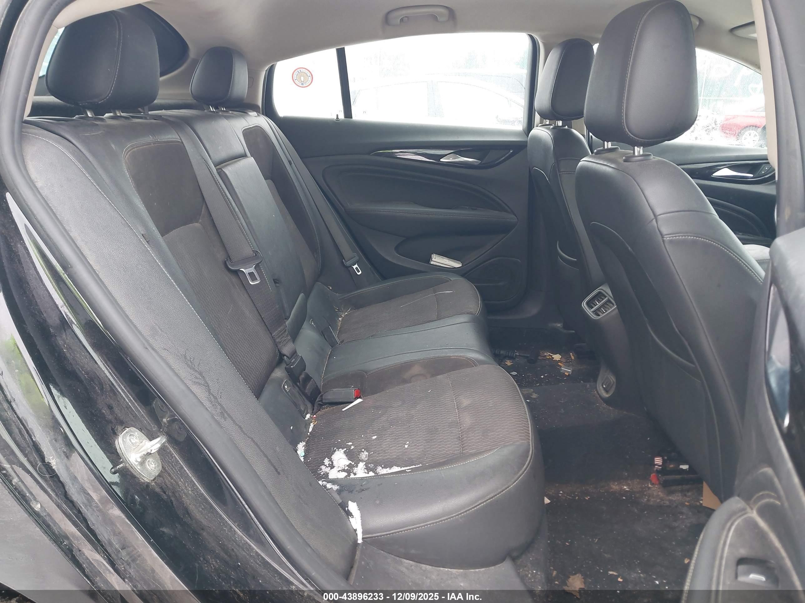 BUICK REGAL image 8