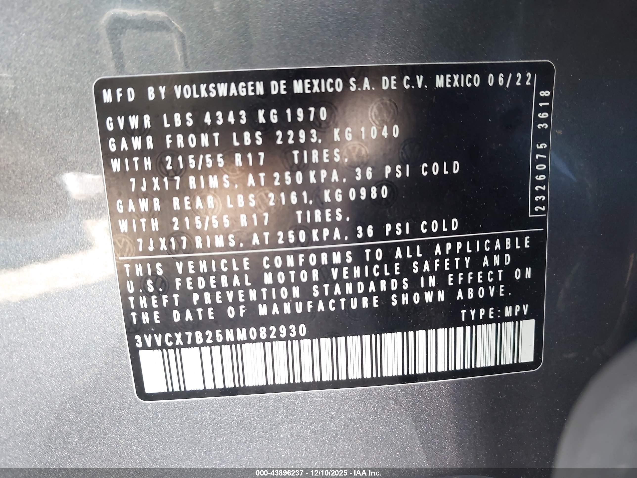 VOLKSWAGEN TAOS image 9