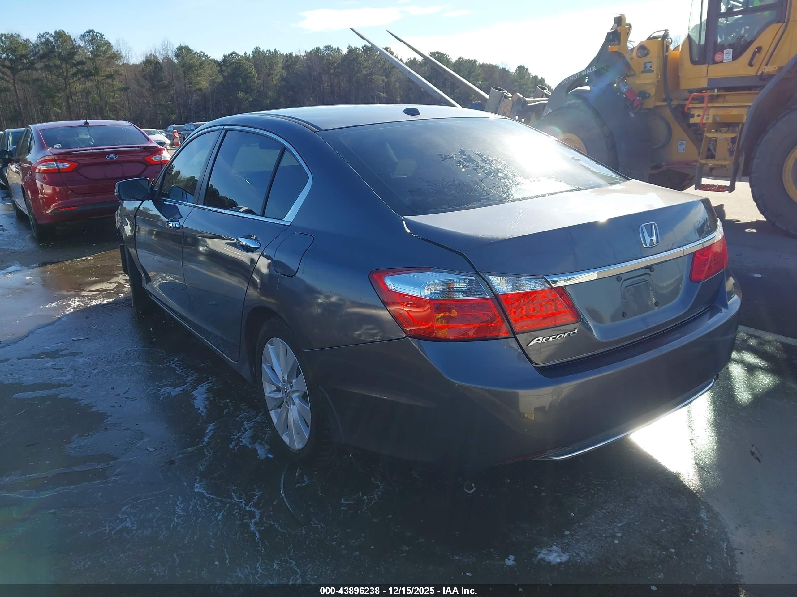 HONDA ACCORD image 3