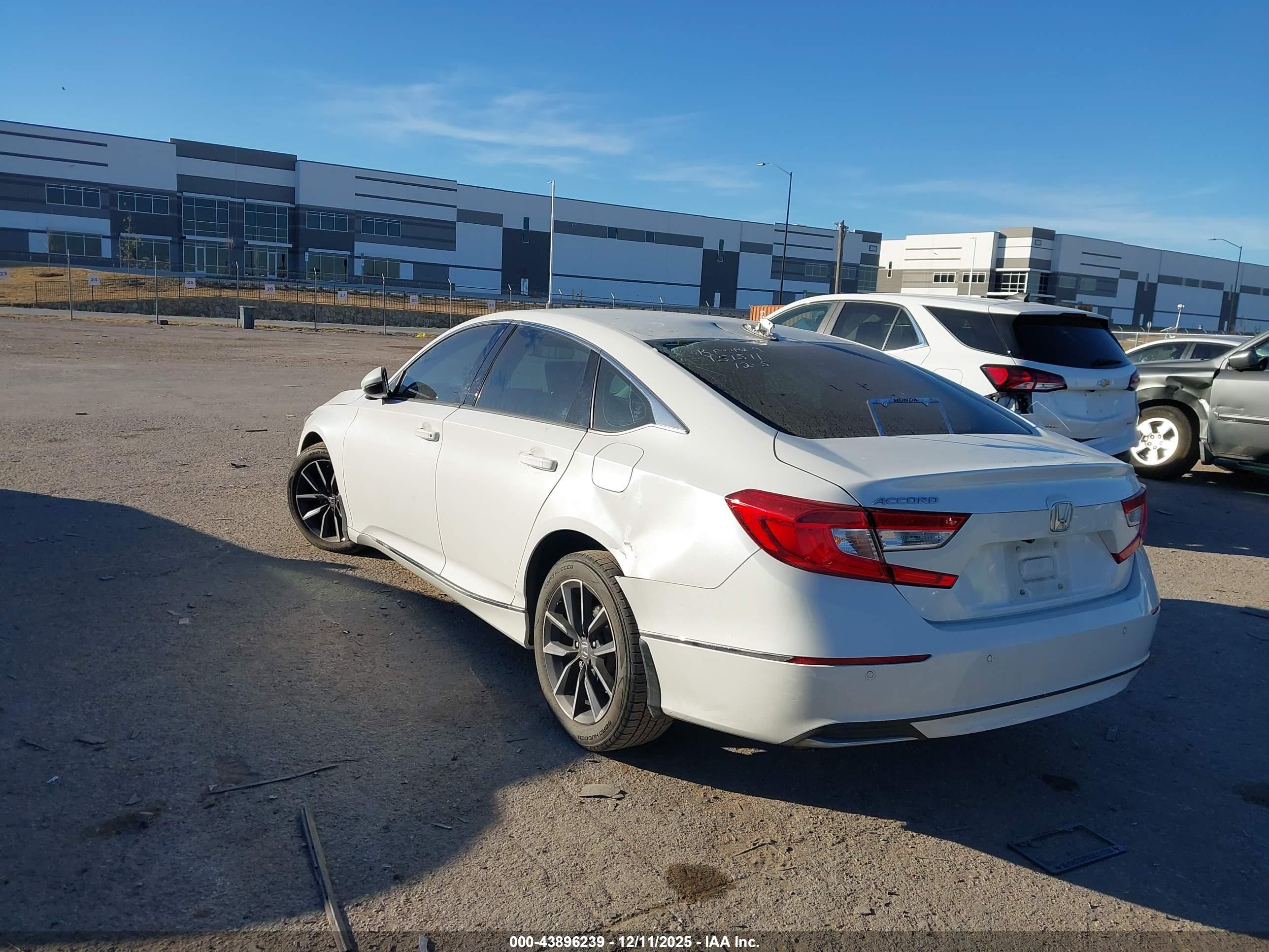 HONDA ACCORD image 3