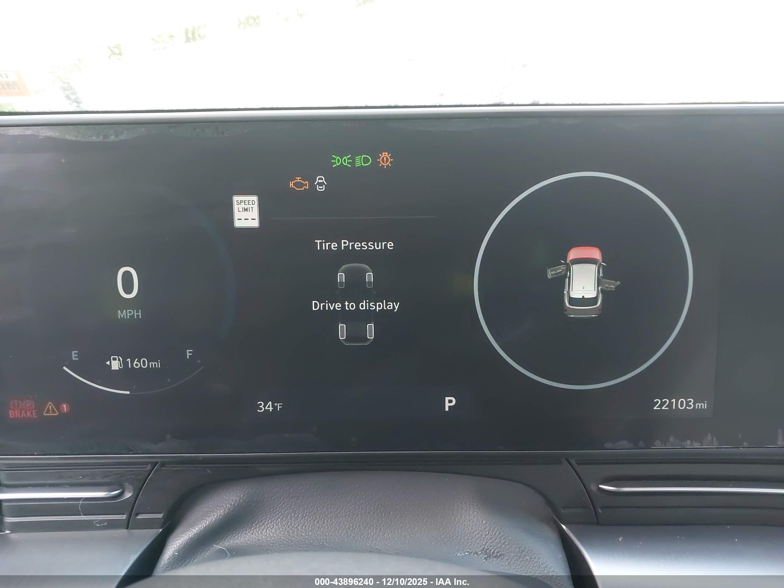 HYUNDAI KONA image 7