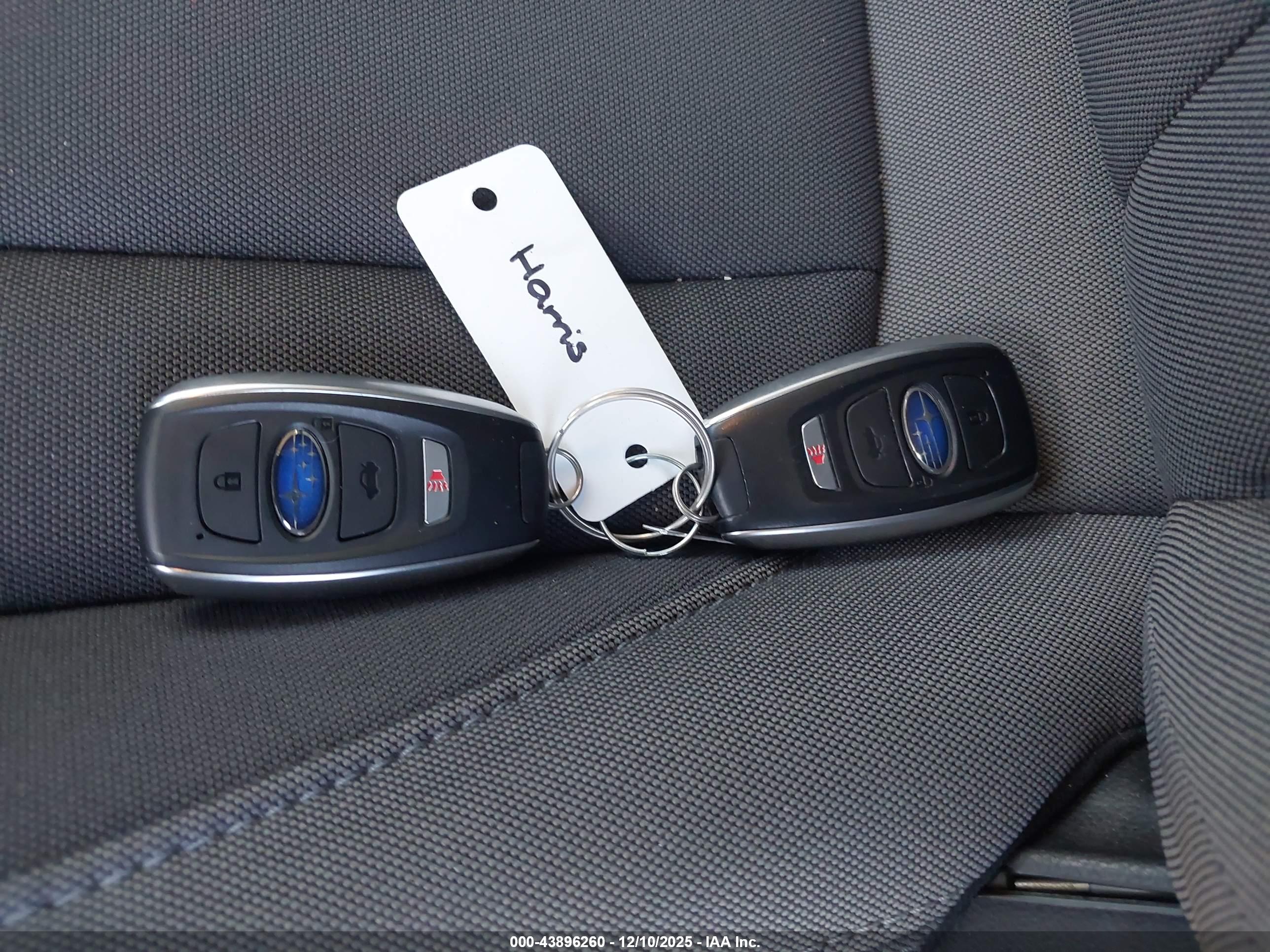 SUBARU CROSSTREK image 11
