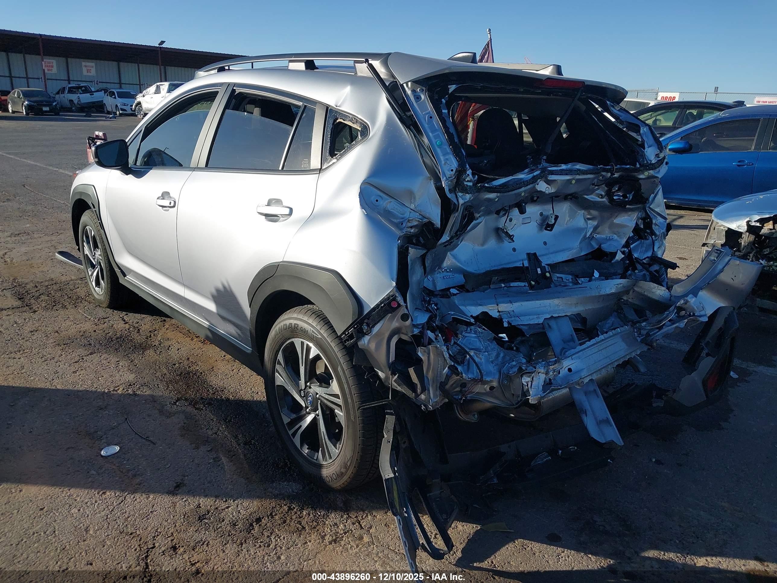 SUBARU CROSSTREK image 3