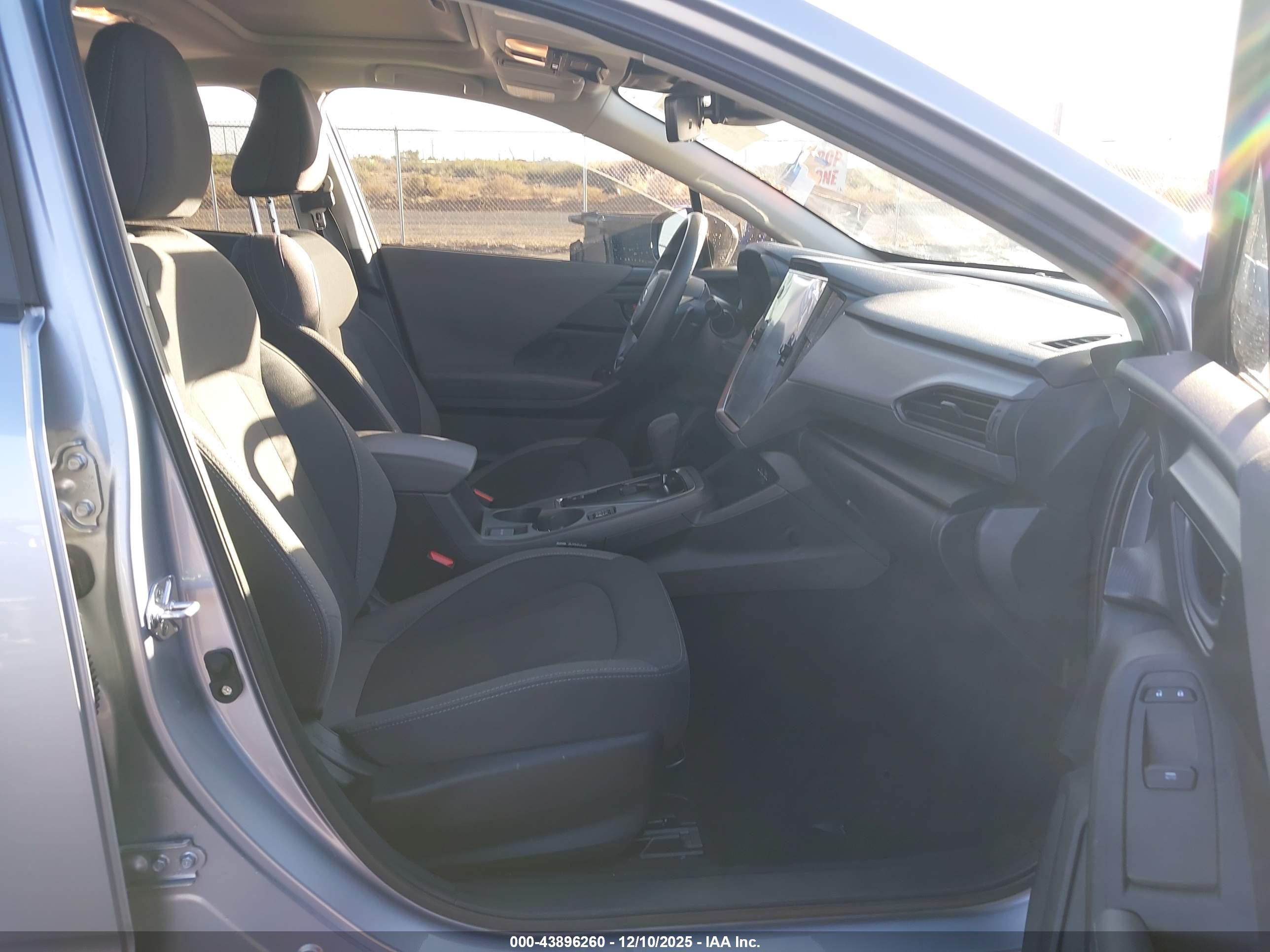 SUBARU CROSSTREK image 5