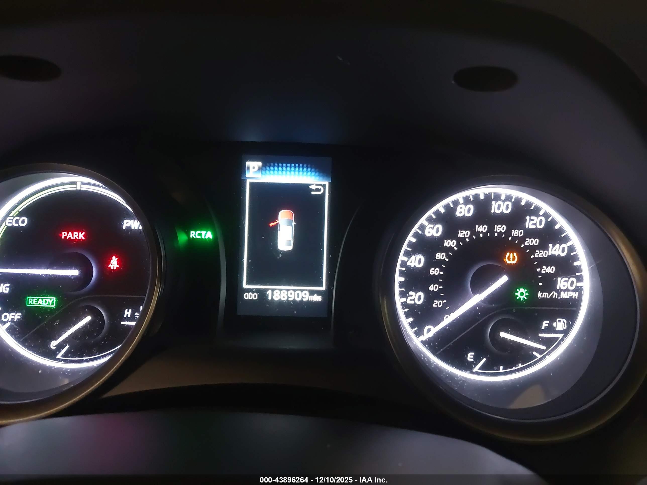 TOYOTA CAMRY image 7