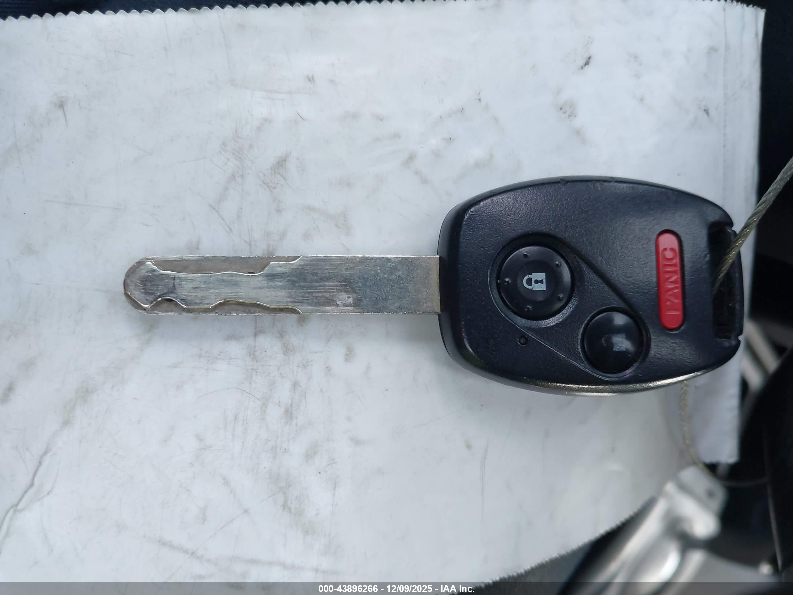 HONDA CIVIC image 11