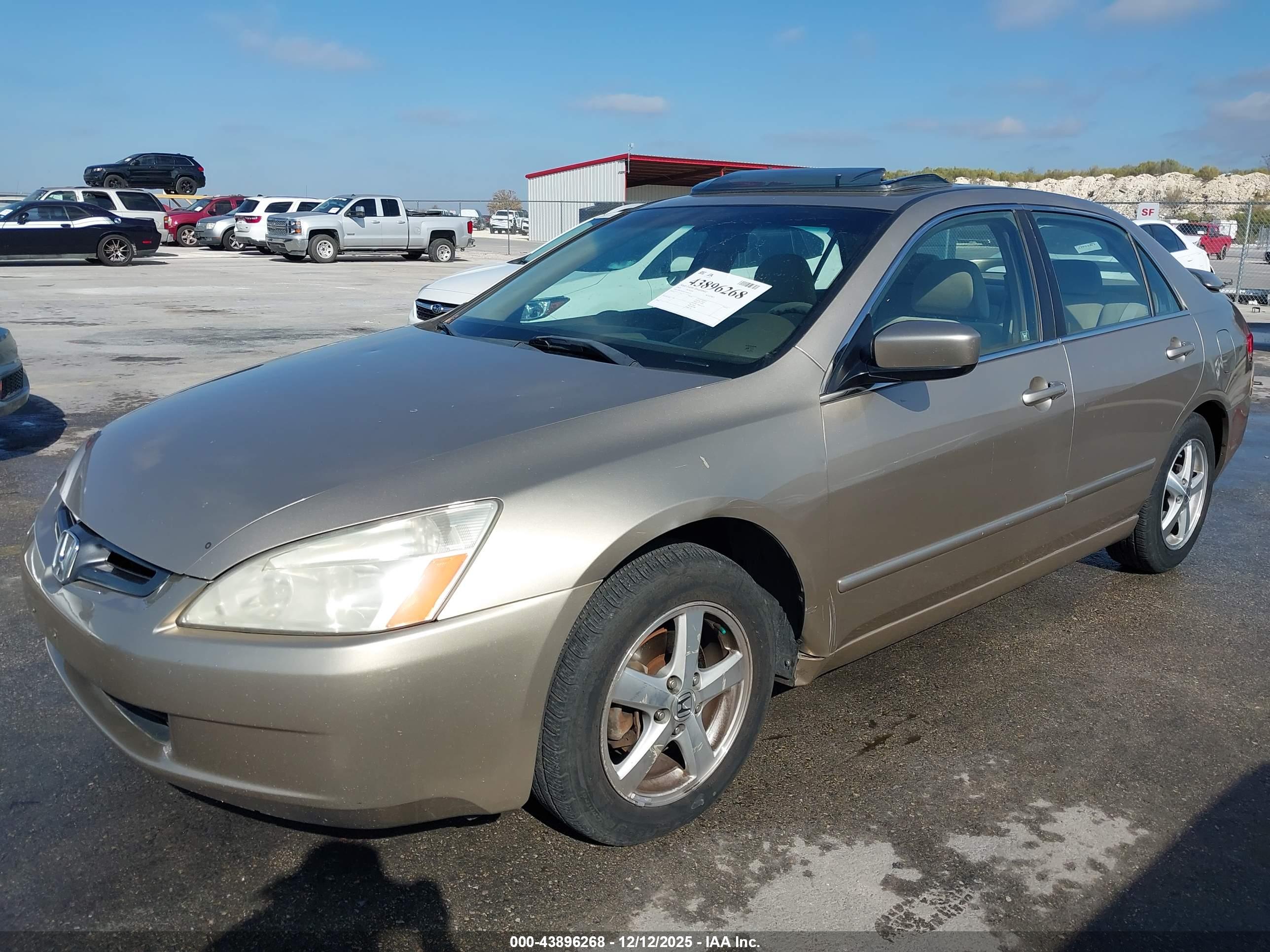 HONDA ACCORD image 2