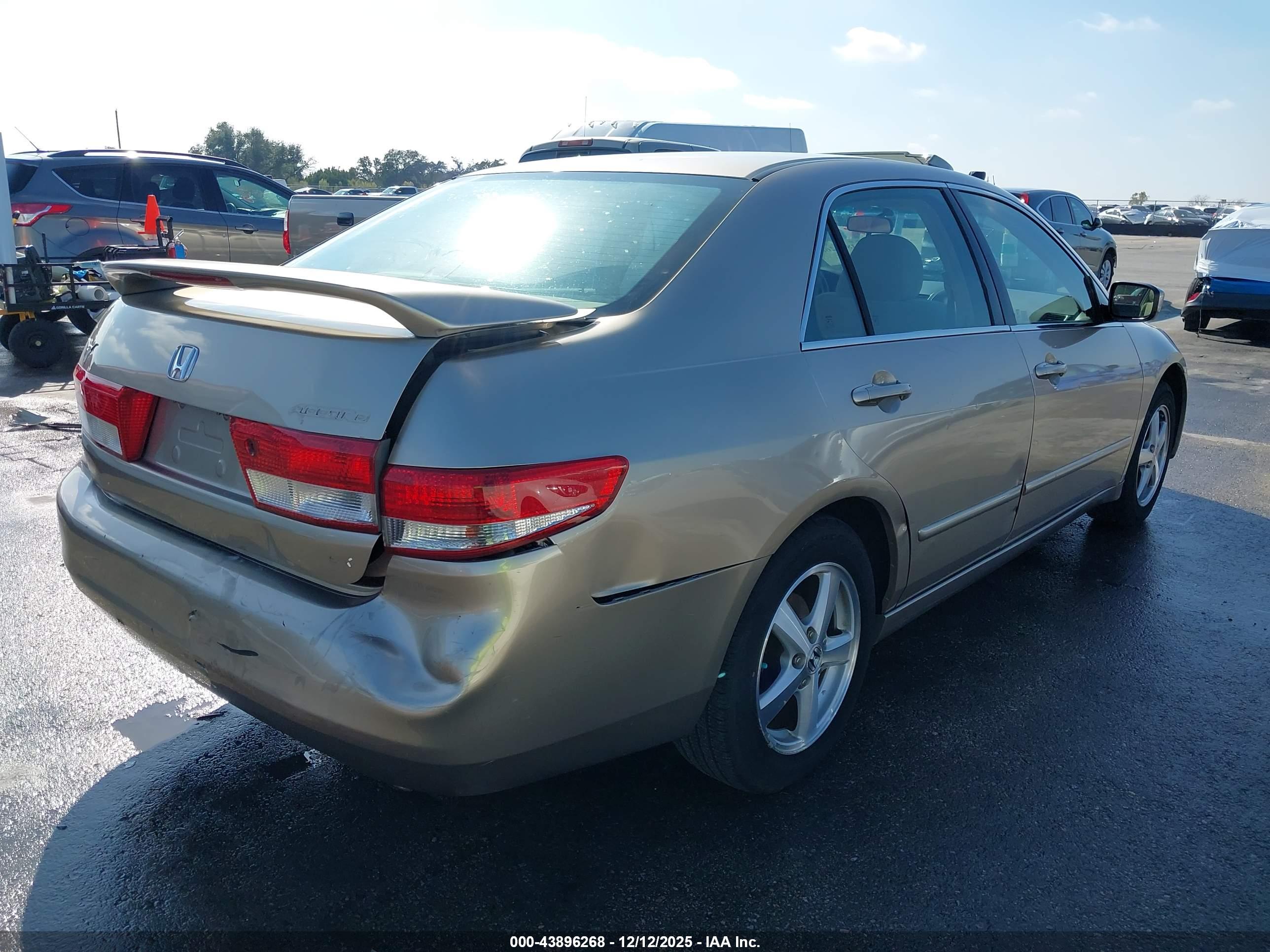 HONDA ACCORD image 4