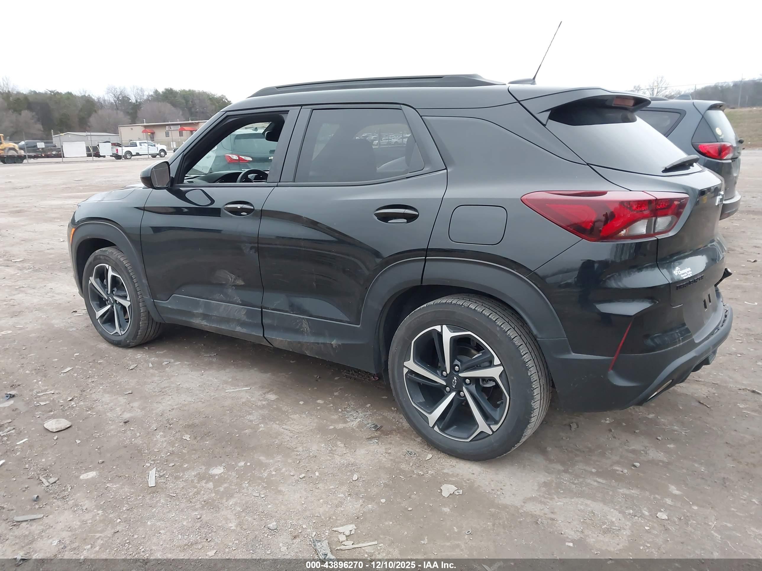 CHEVROLET TRAILBLAZER image 3