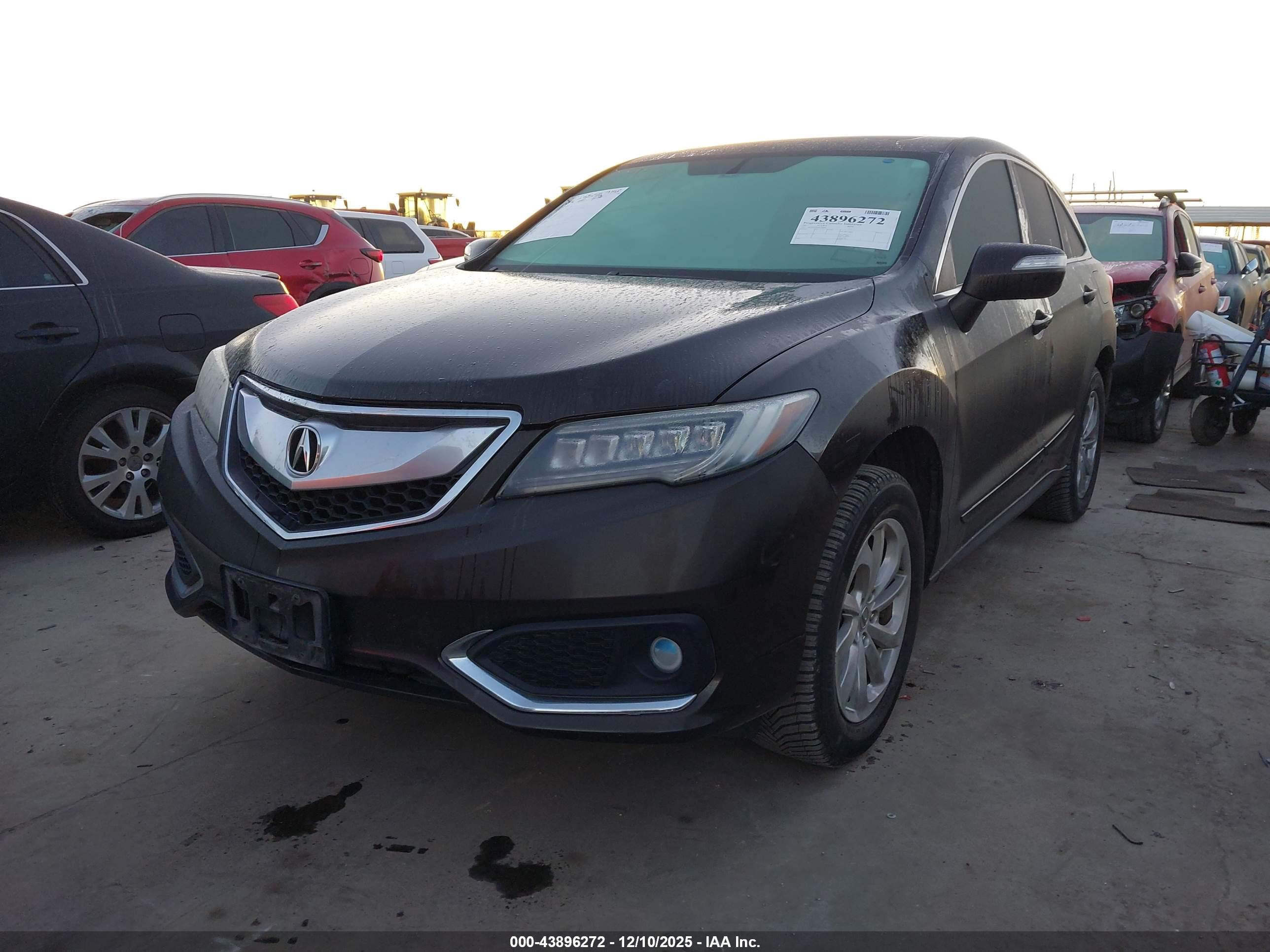 ACURA RDX image 2