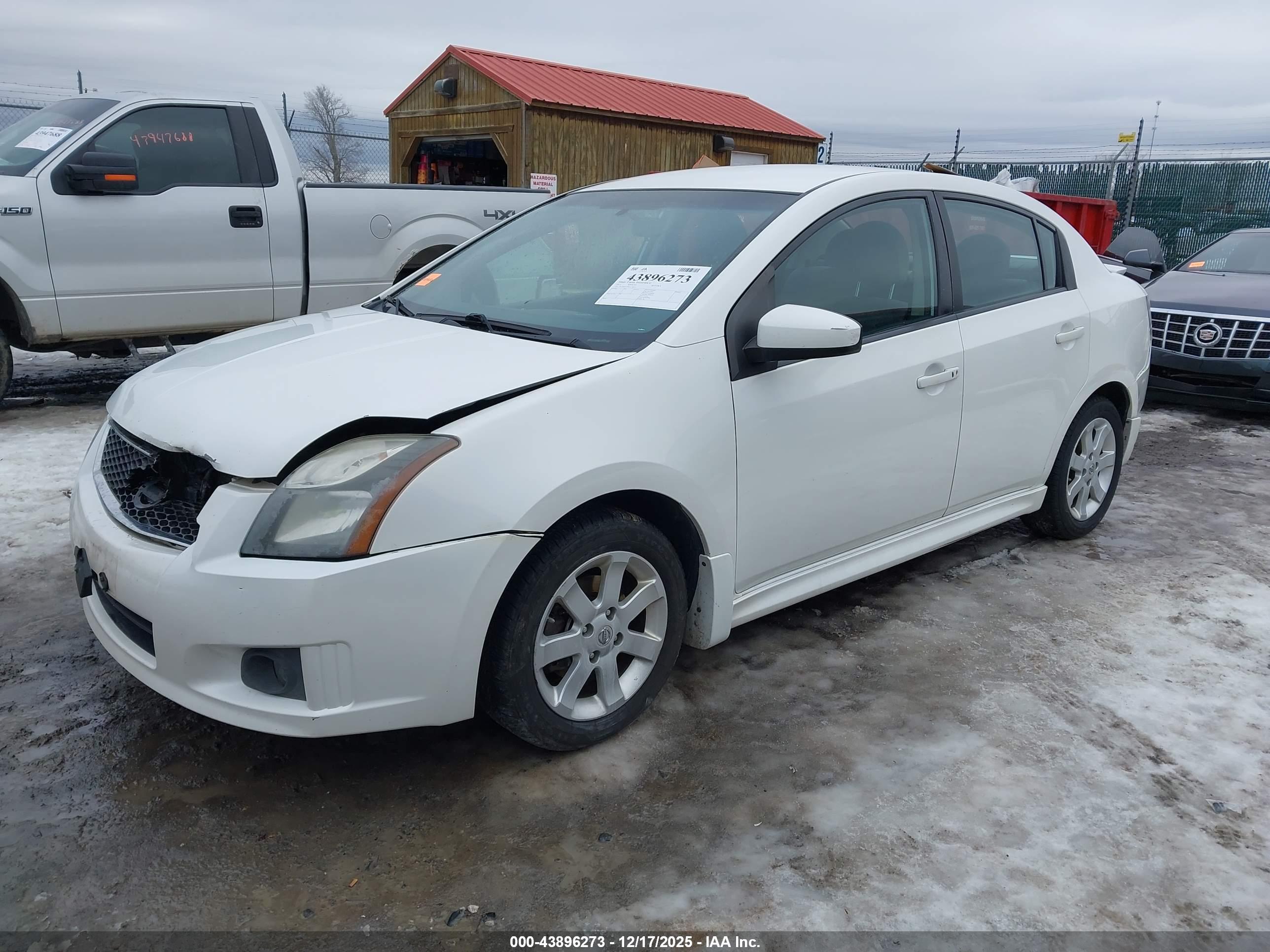 NISSAN SENTRA image 2