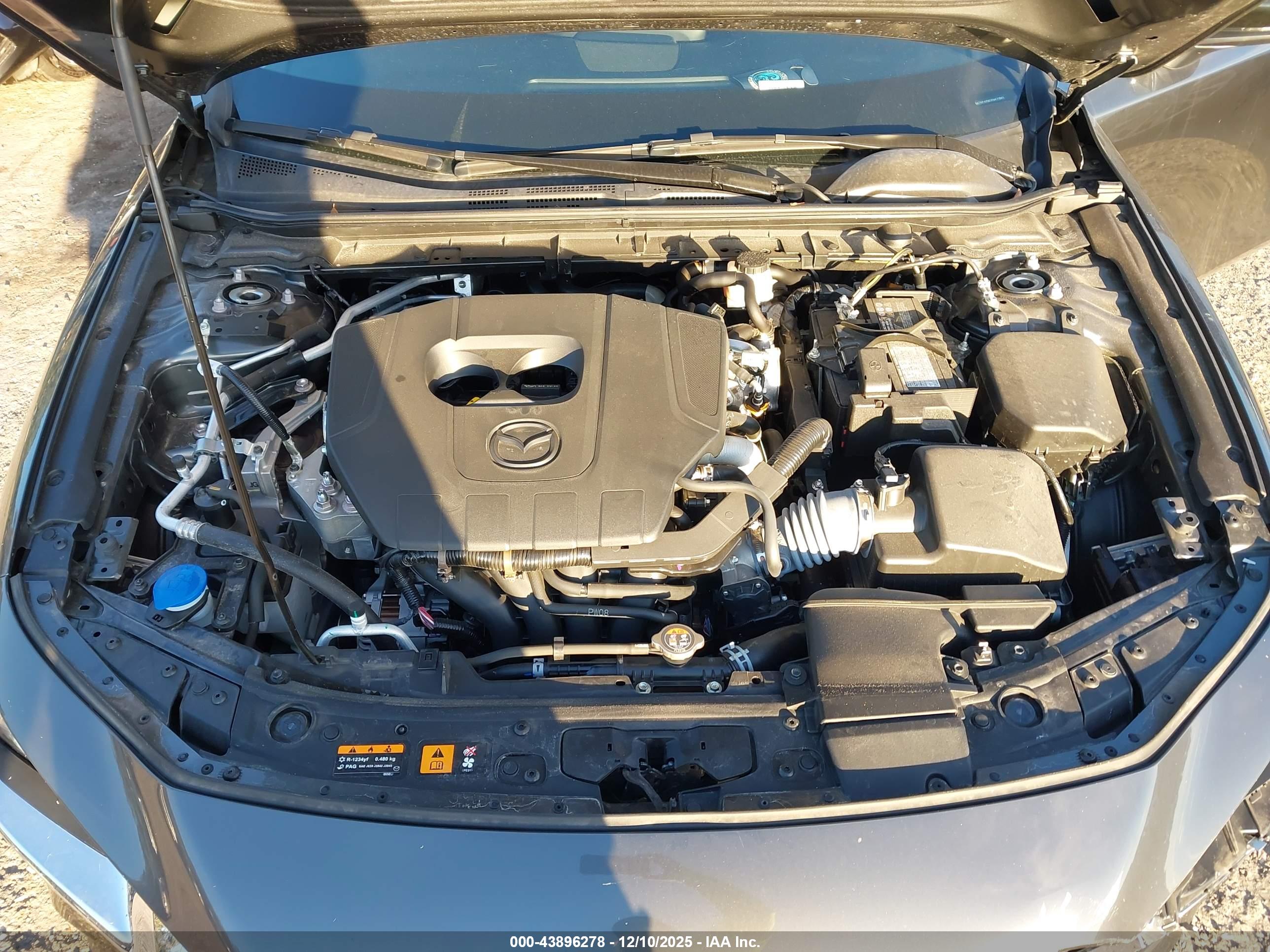 MAZDA MAZDA3 image 10