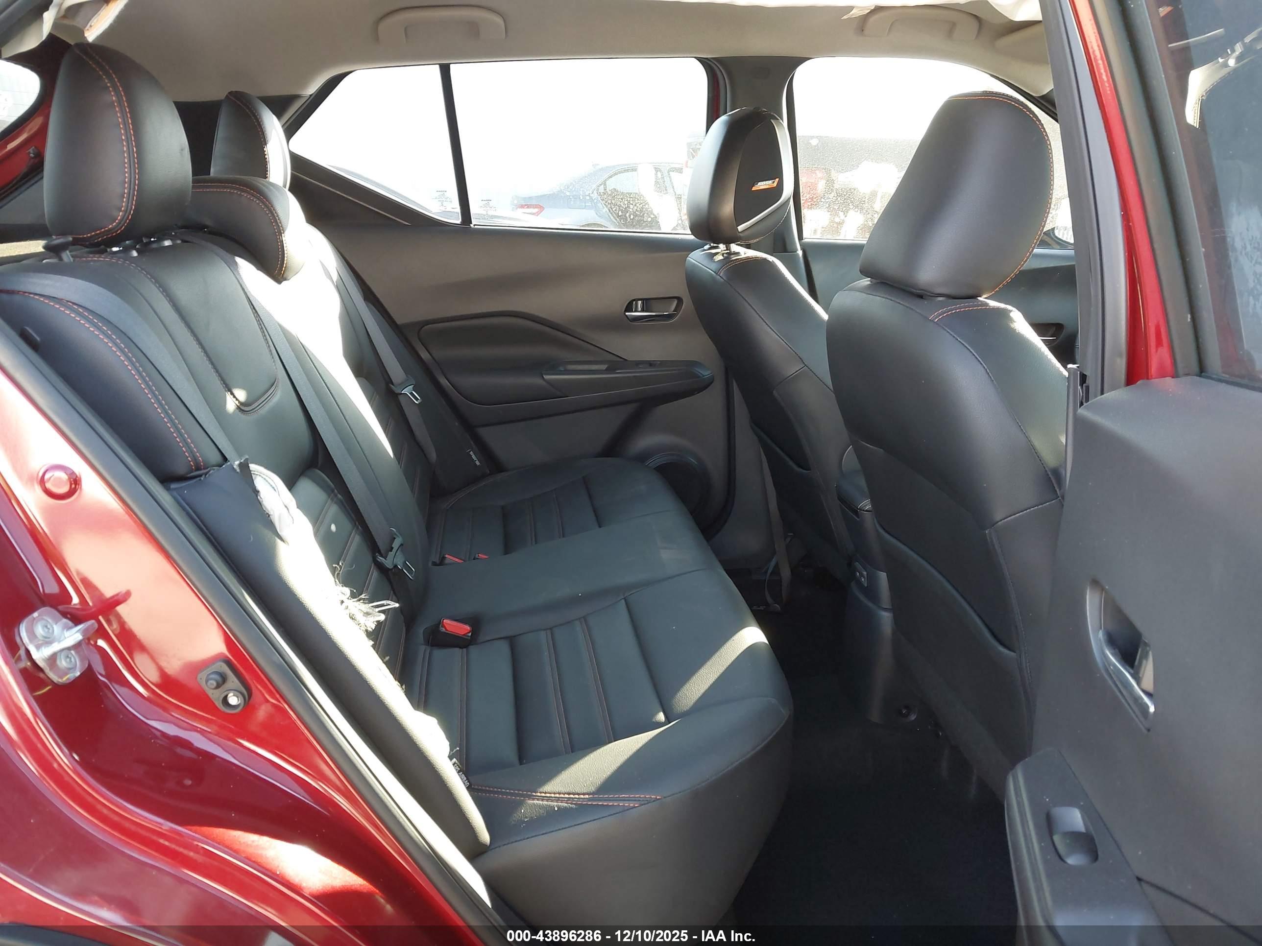 NISSAN KICKS image 8