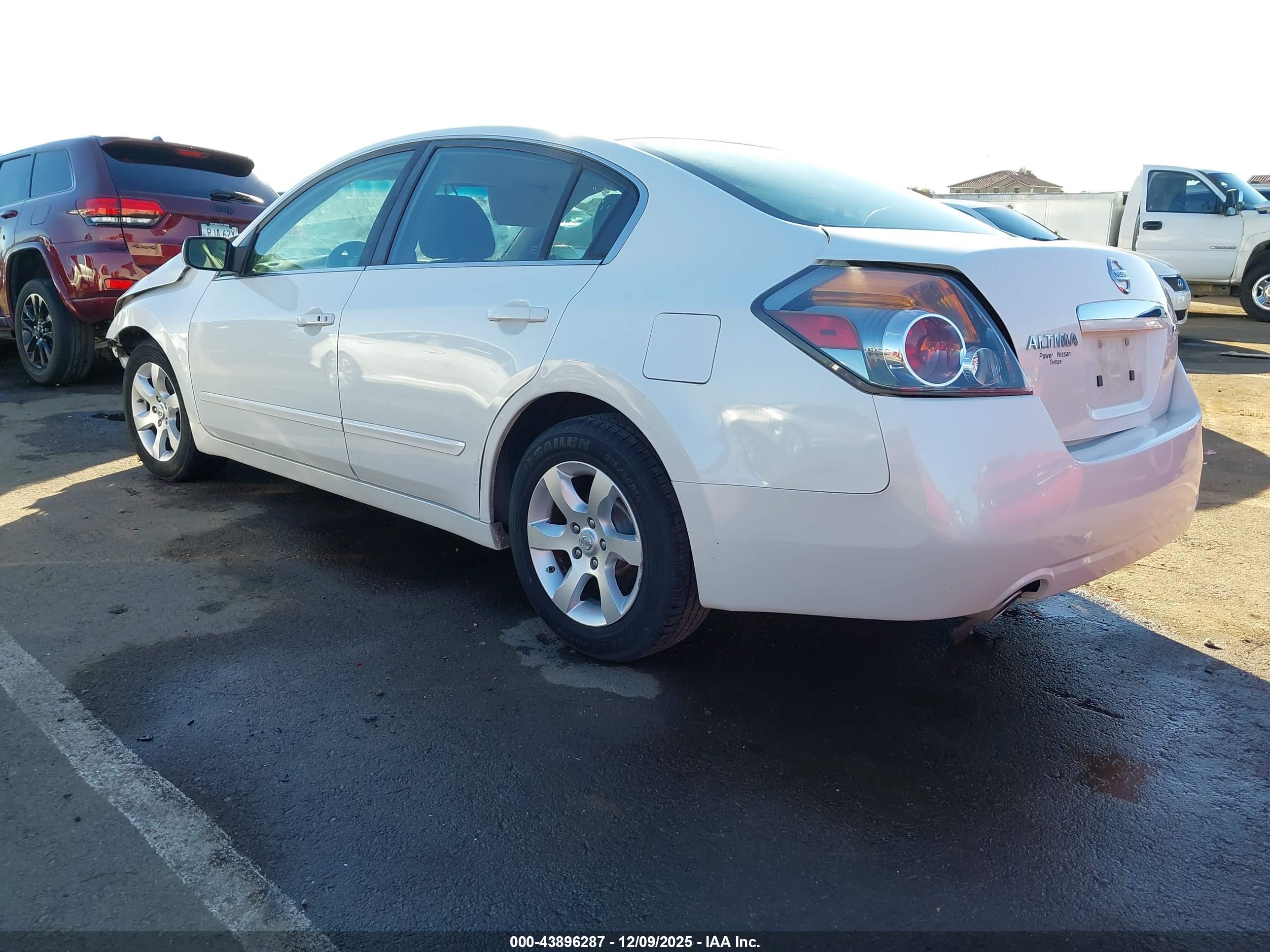 NISSAN ALTIMA image 3