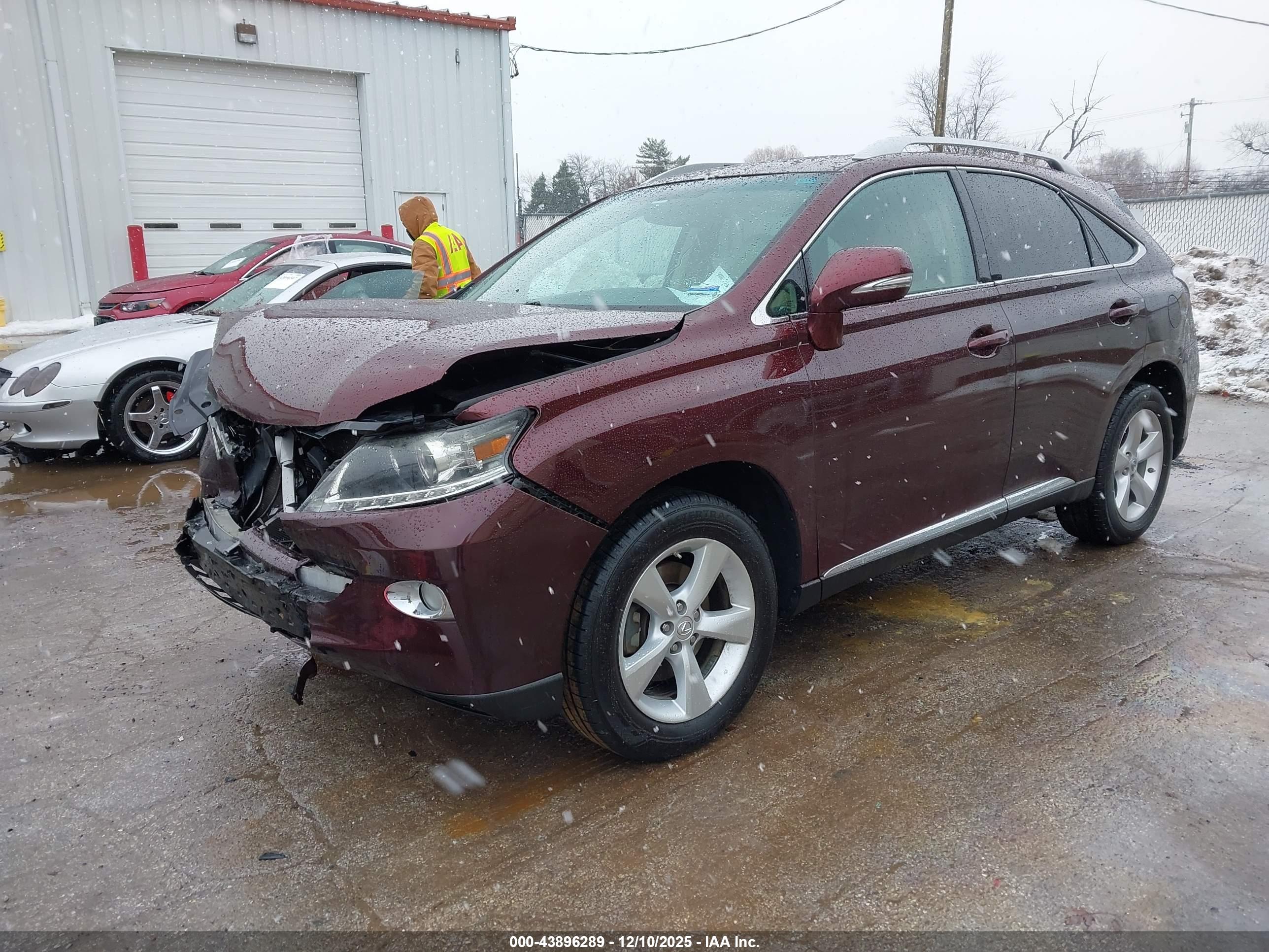 LEXUS RX image 2
