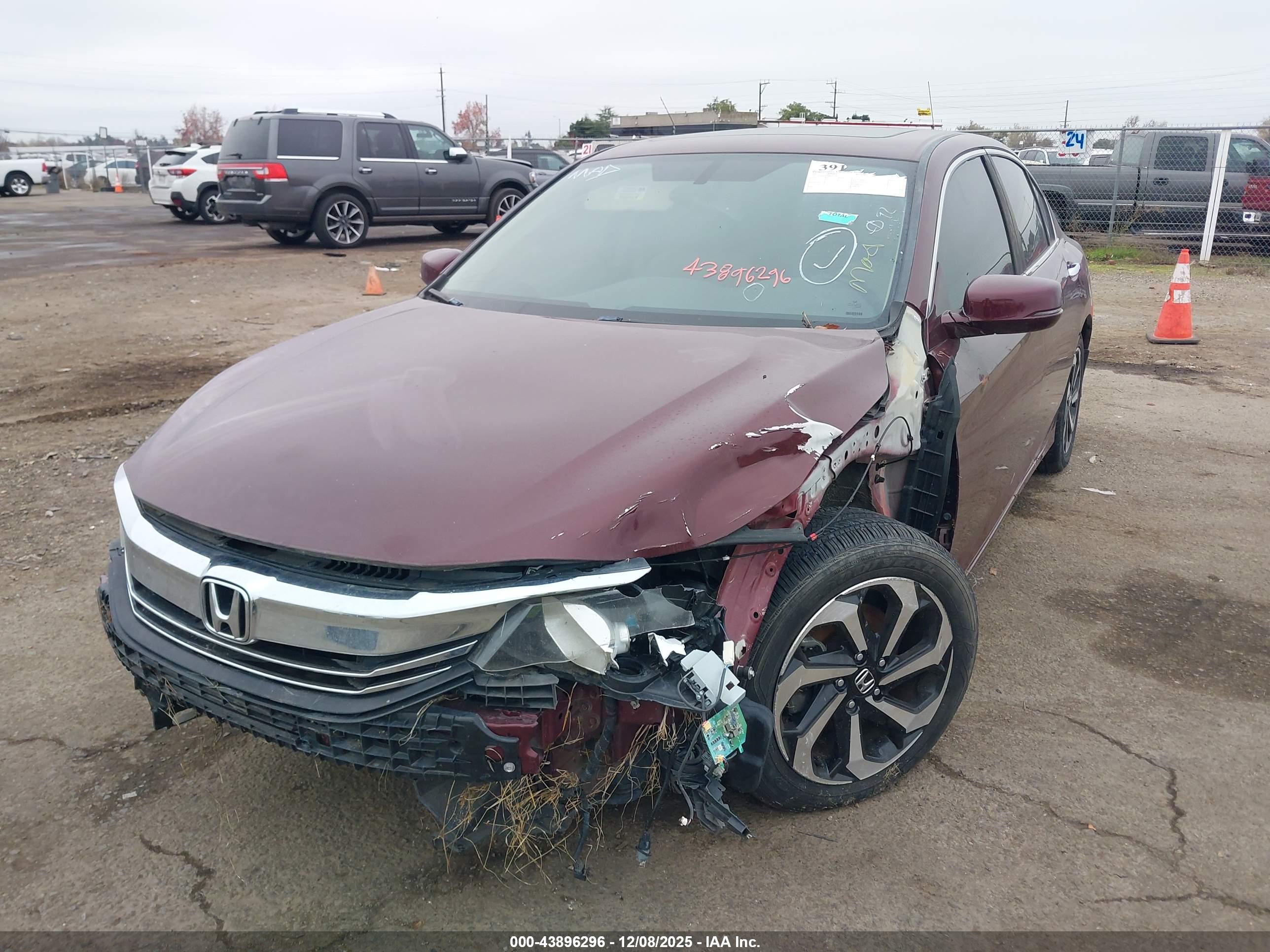HONDA ACCORD image 2