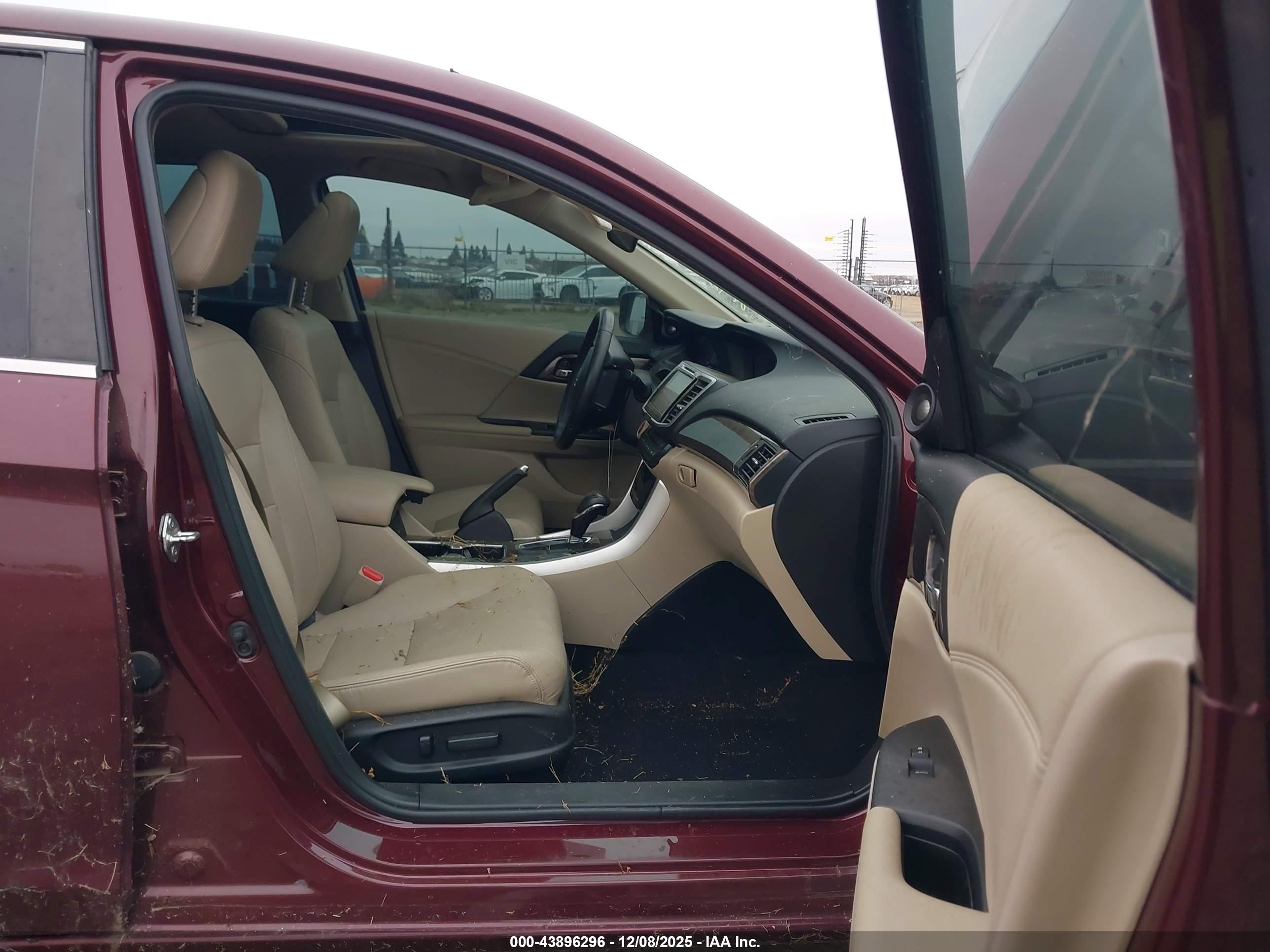 HONDA ACCORD image 5