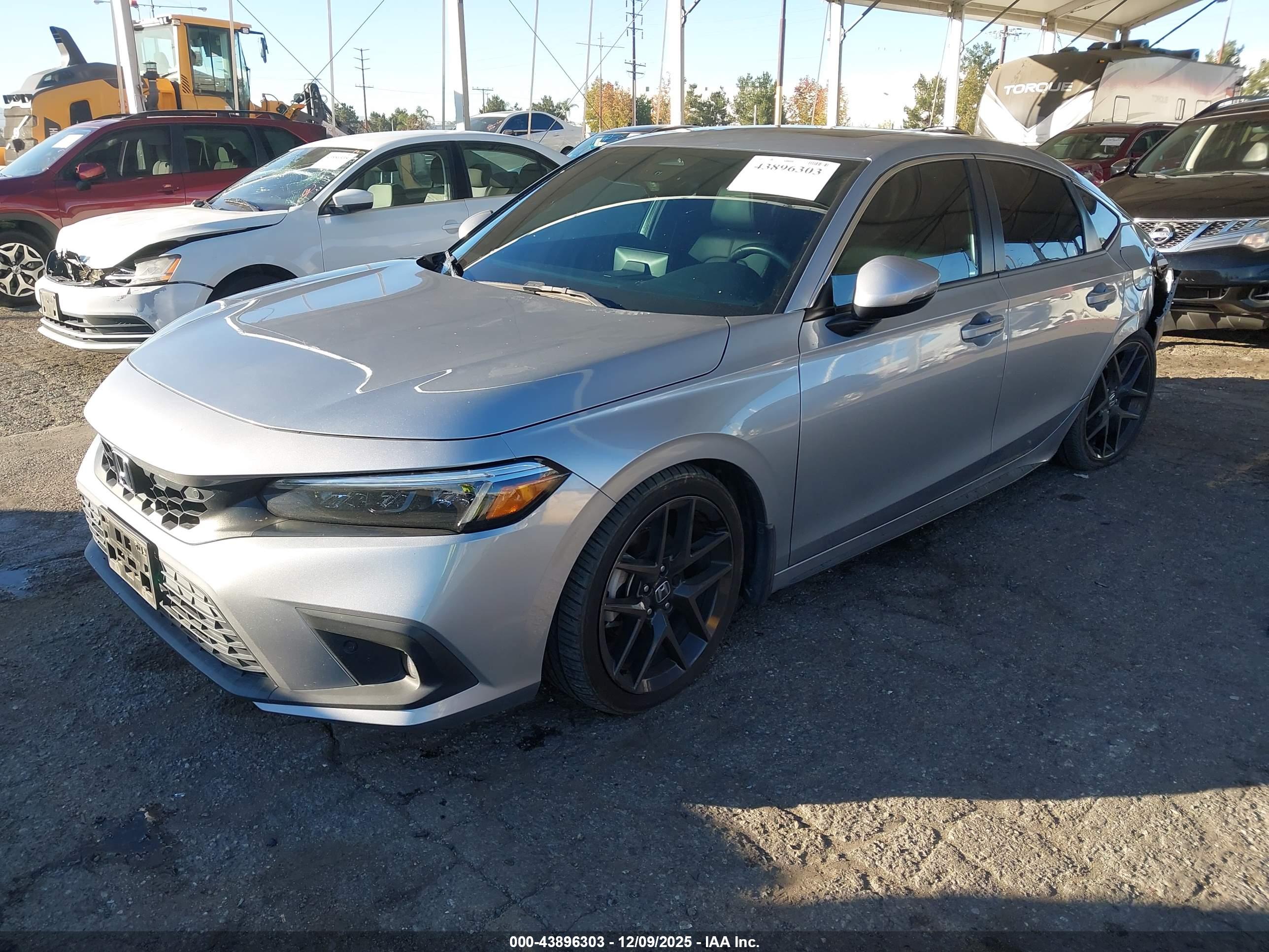 HONDA CIVIC image 2