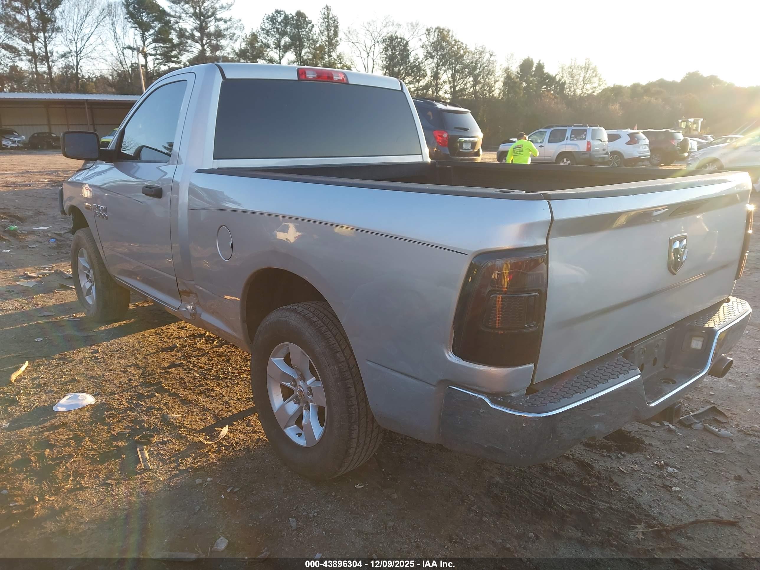 RAM 1500 image 3