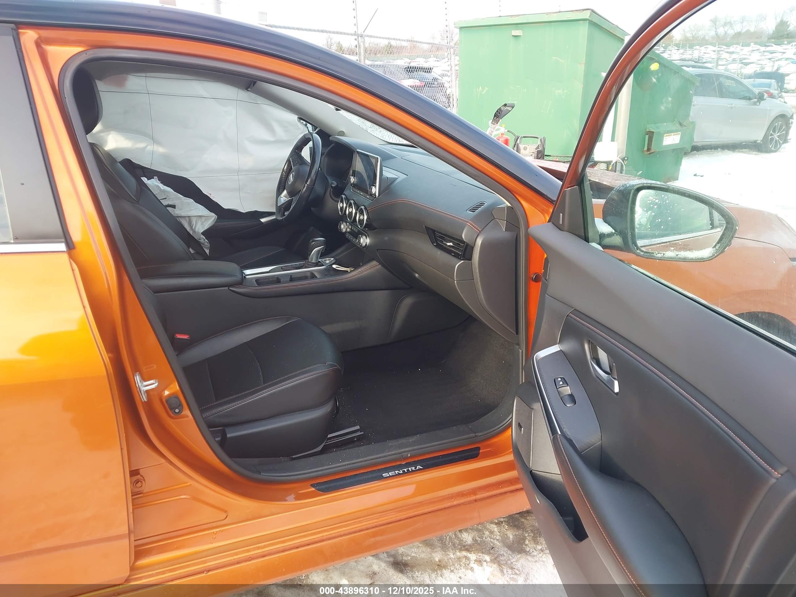 NISSAN SENTRA image 5