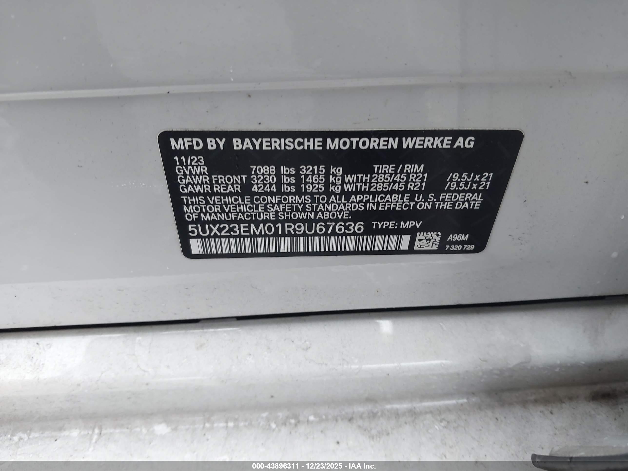 BMW X7 image 9