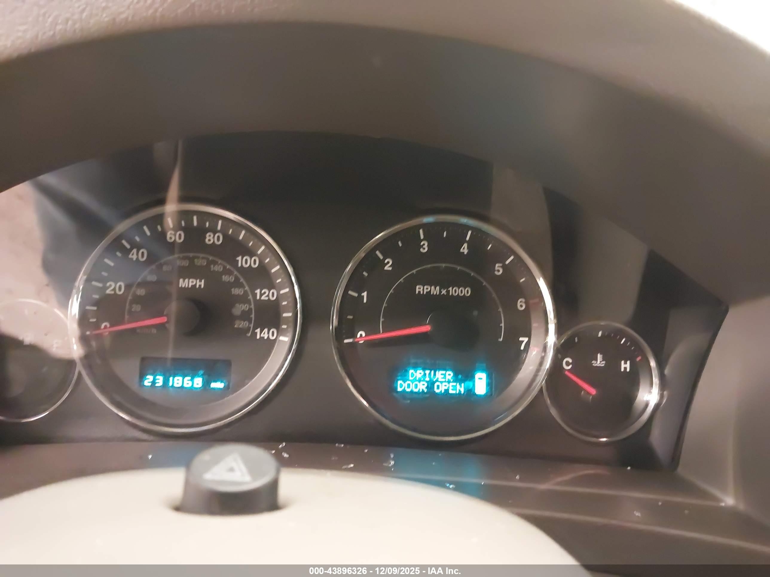 JEEP GRAND image 7