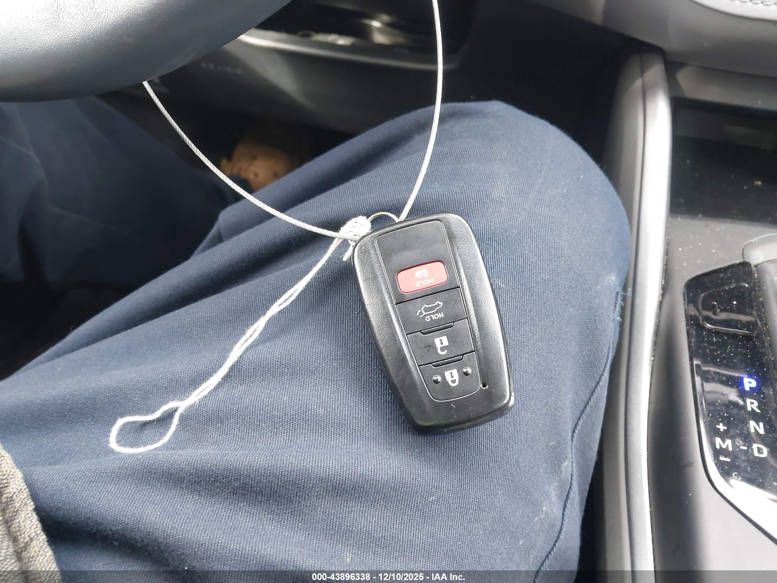 TOYOTA HIGHLANDER image 11