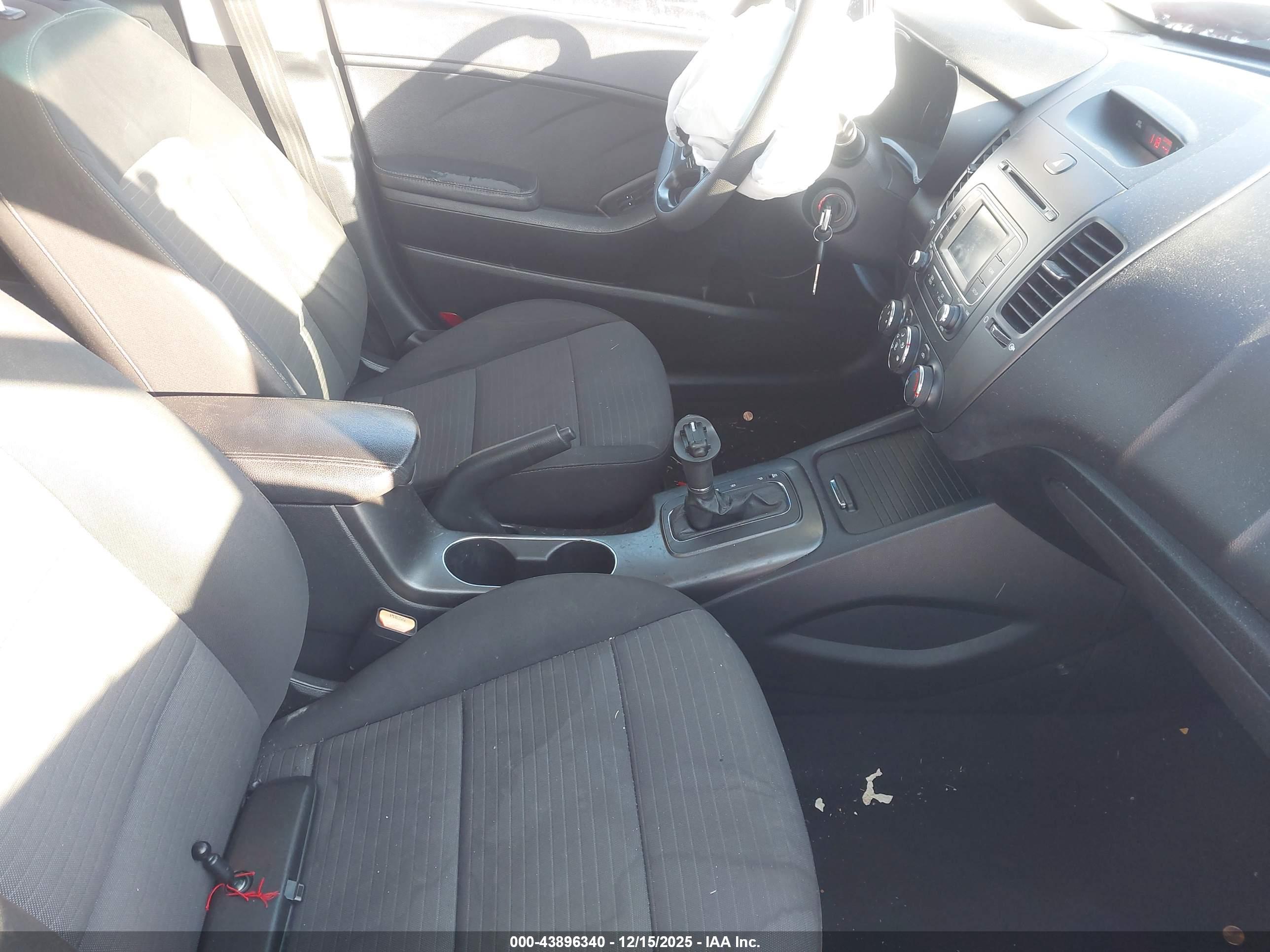 KIA FORTE image 5