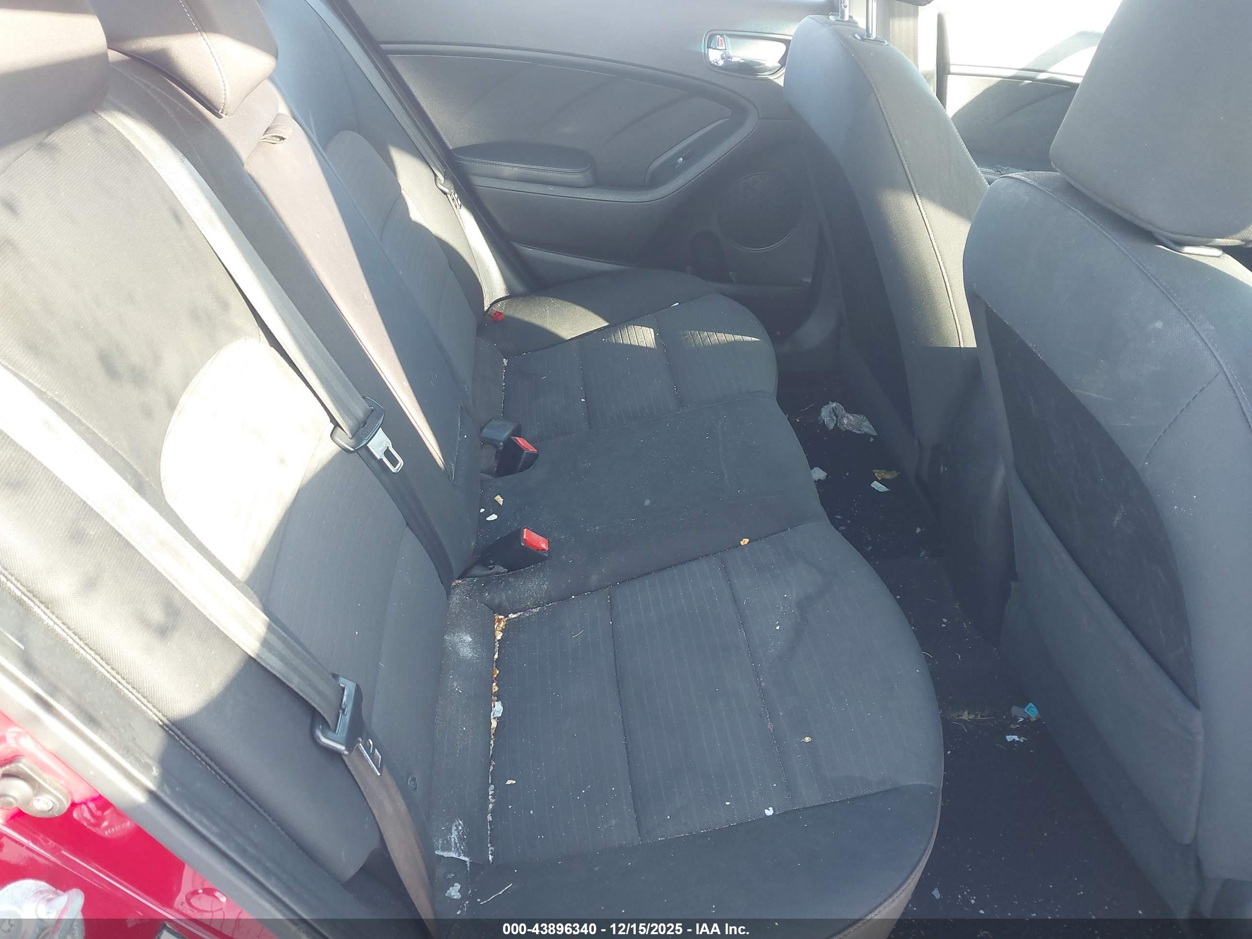 KIA FORTE image 8