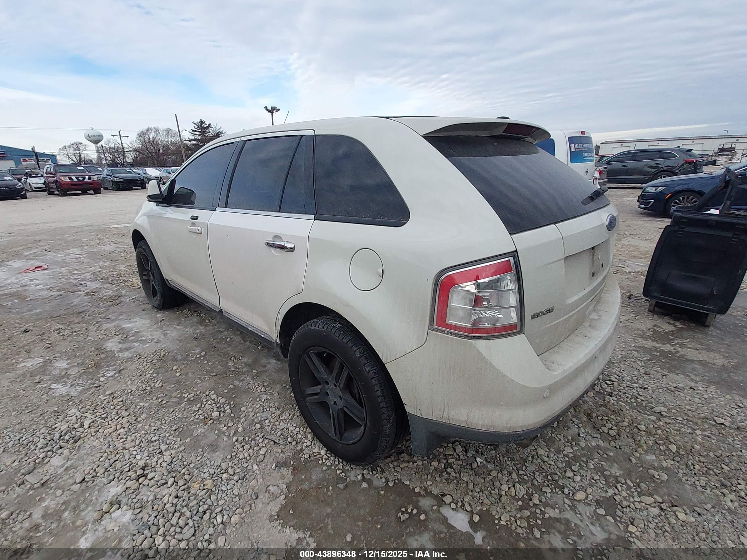 FORD EDGE image 3