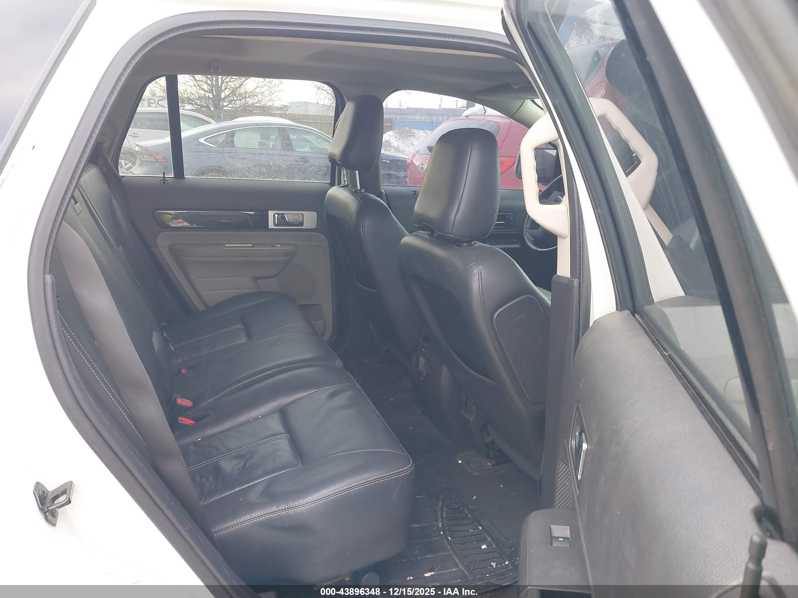 FORD EDGE image 8