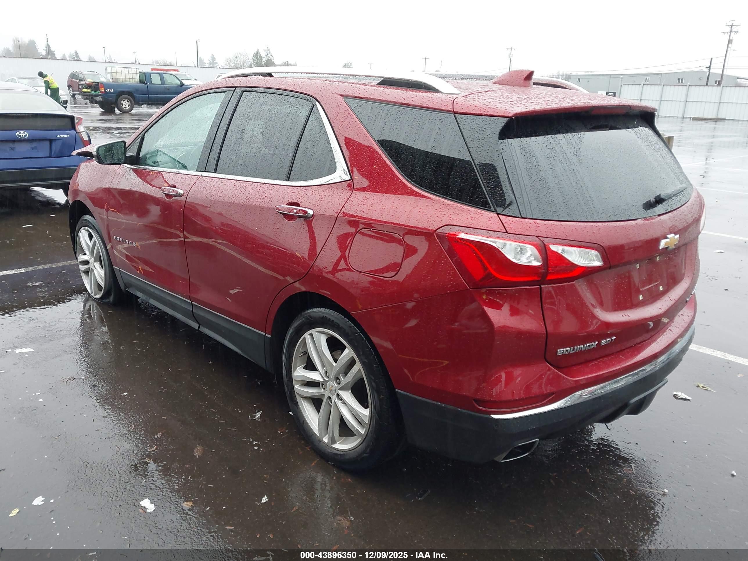 CHEVROLET EQUINOX image 3