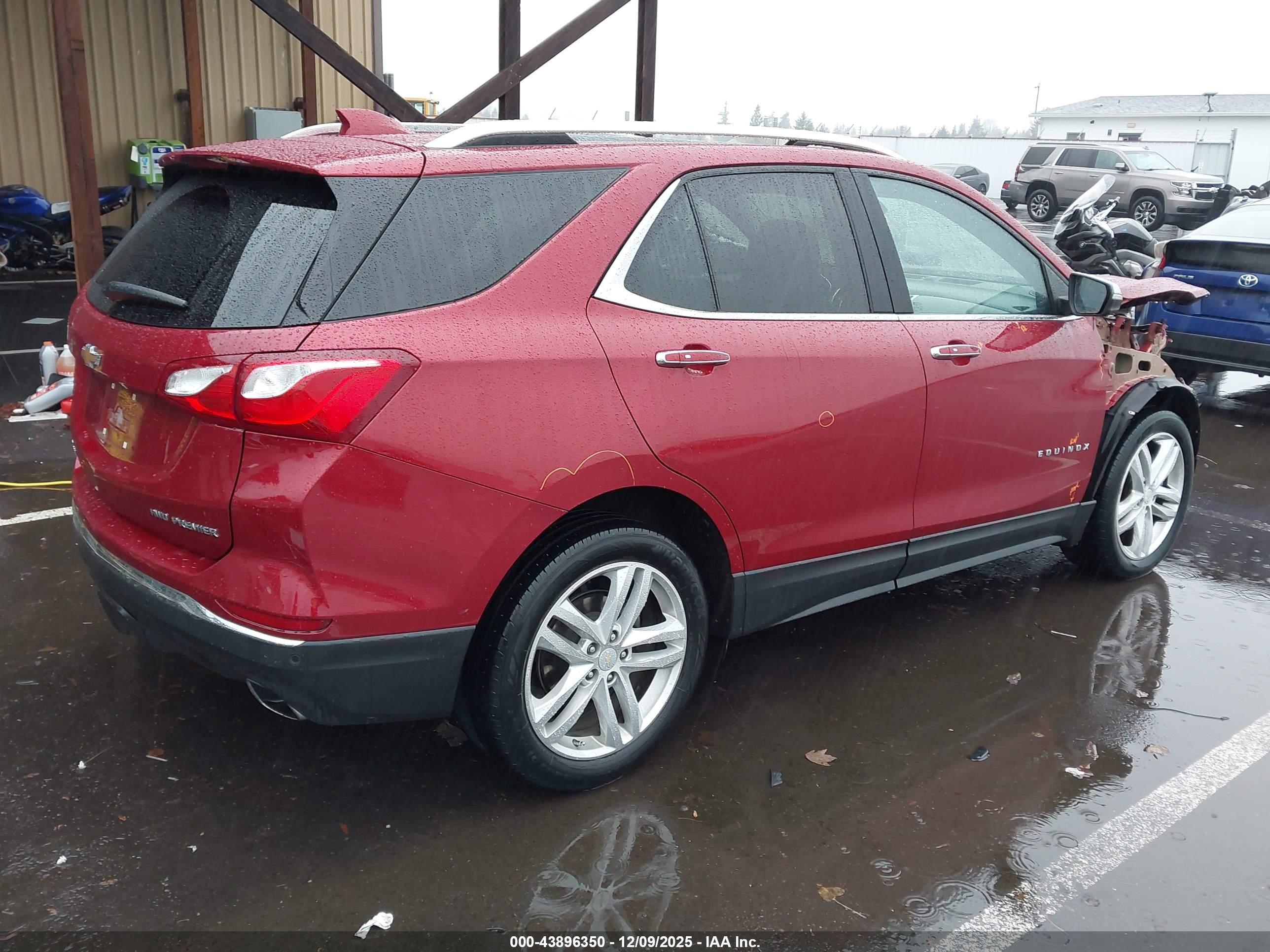 CHEVROLET EQUINOX image 4
