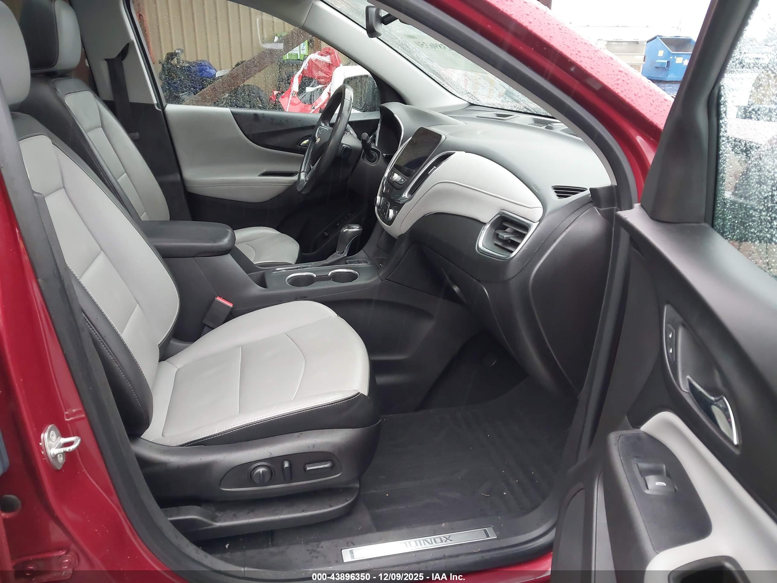 CHEVROLET EQUINOX image 5